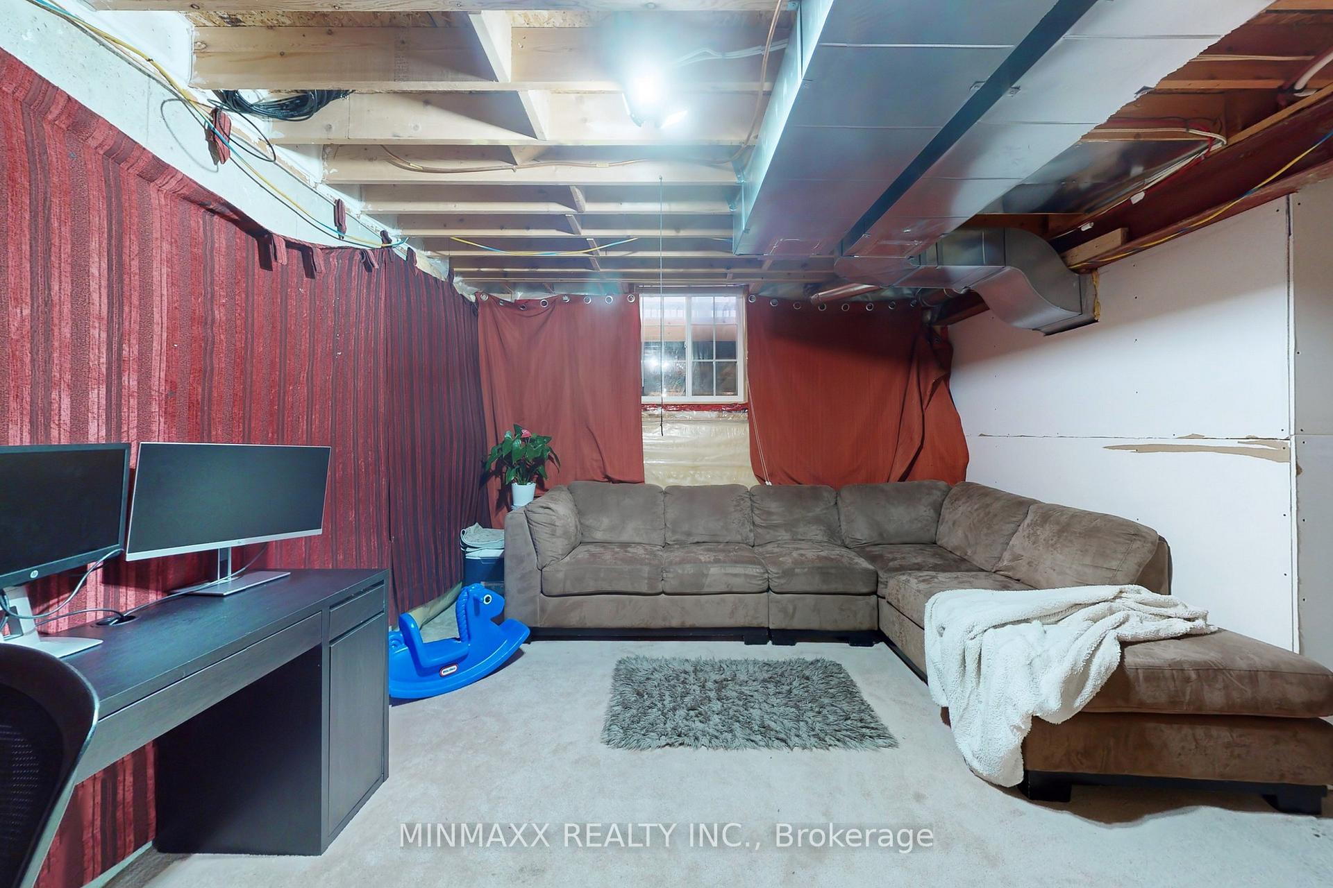 Photo 32 of 582 Murray Meadows Place, Milton, Clarke — HOMEH