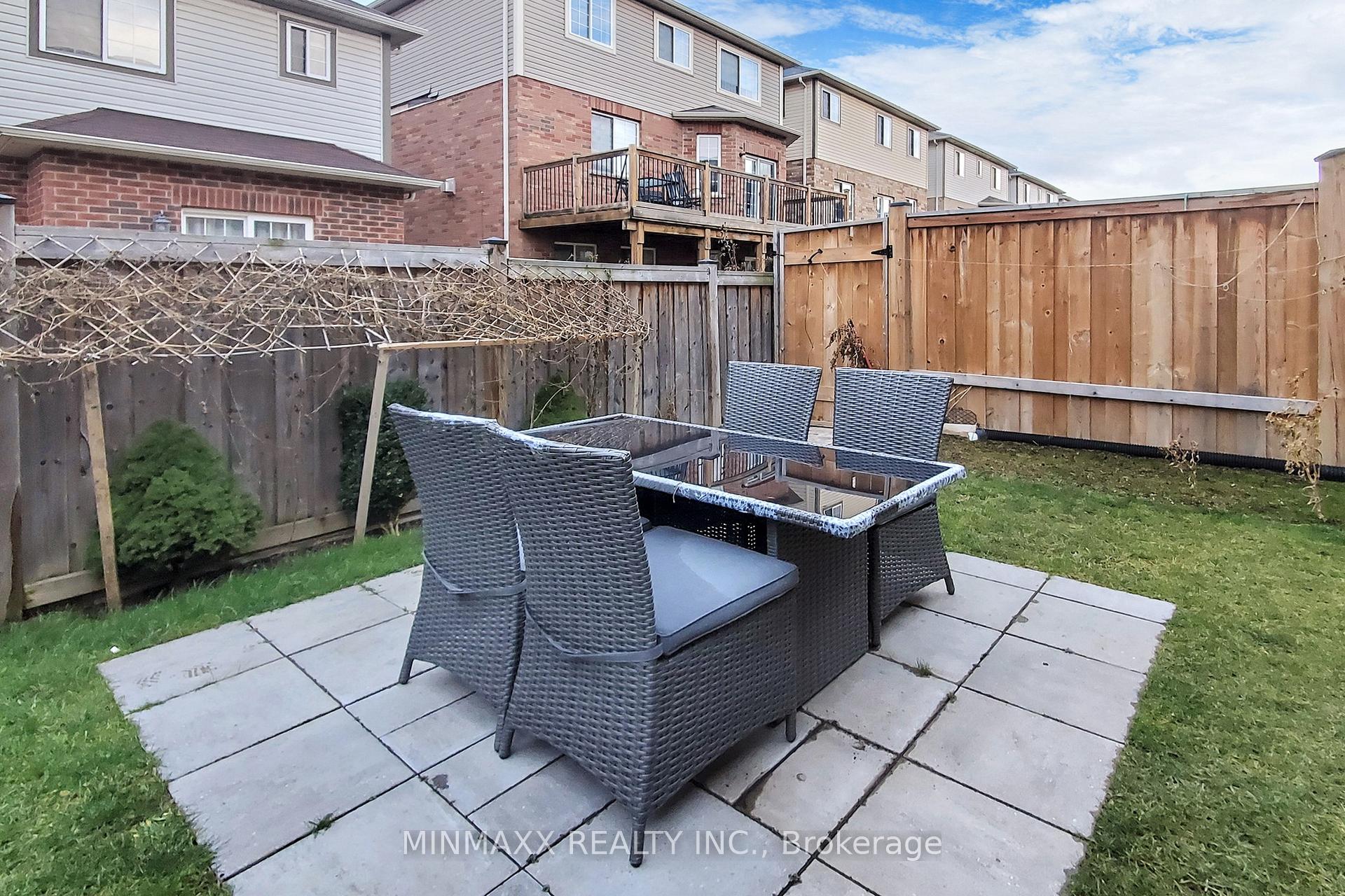 Photo 36 of 582 Murray Meadows Place, Milton, Clarke — HOMEH