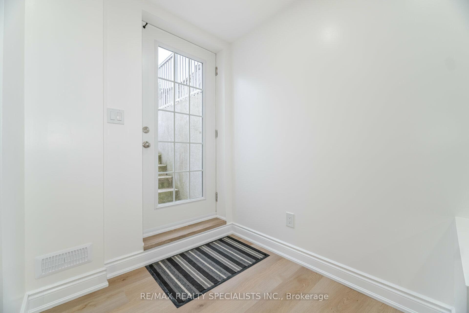 Photo 5 of Unit Bsmt, 190 Manly Lane, Milton, Dempsey — HOMEH