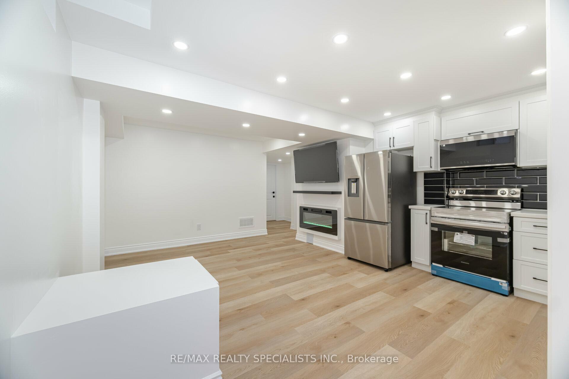 Photo 6 of Unit Bsmt, 190 Manly Lane, Milton, Dempsey — HOMEH
