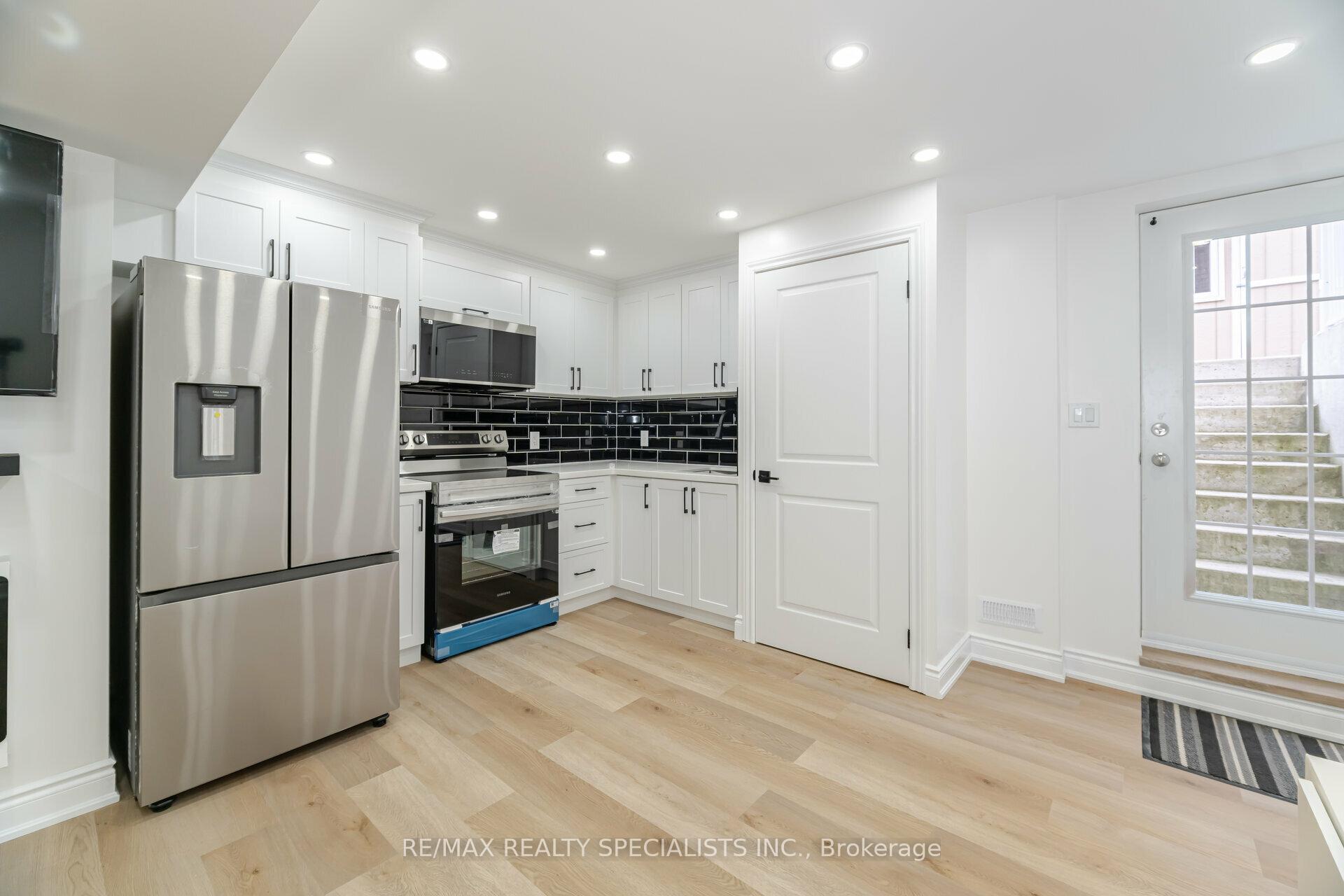 Photo 7 of Unit Bsmt, 190 Manly Lane, Milton, Dempsey — HOMEH