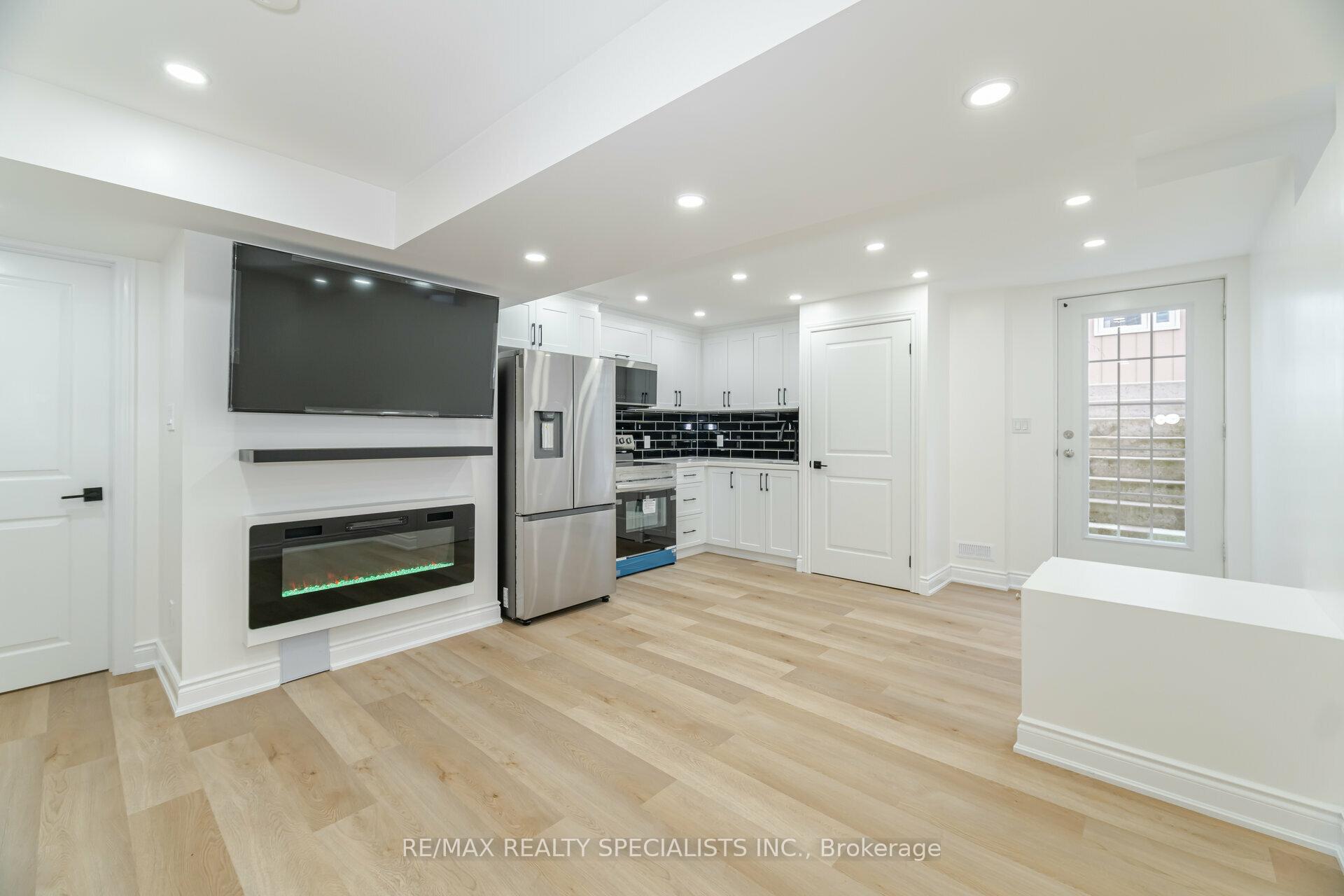 Photo 11 of Unit Bsmt, 190 Manly Lane, Milton, Dempsey — HOMEH