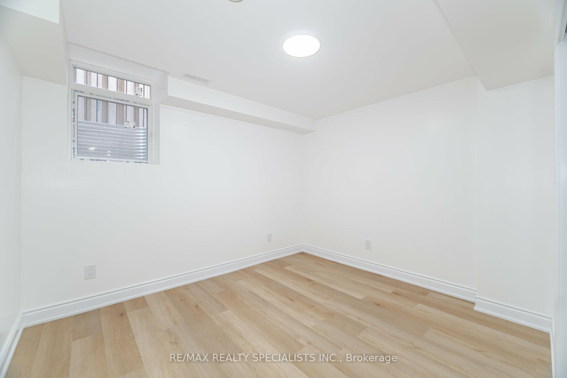 Photo 22 of Unit Bsmt, 190 Manly Lane, Milton, Dempsey — HOMEH