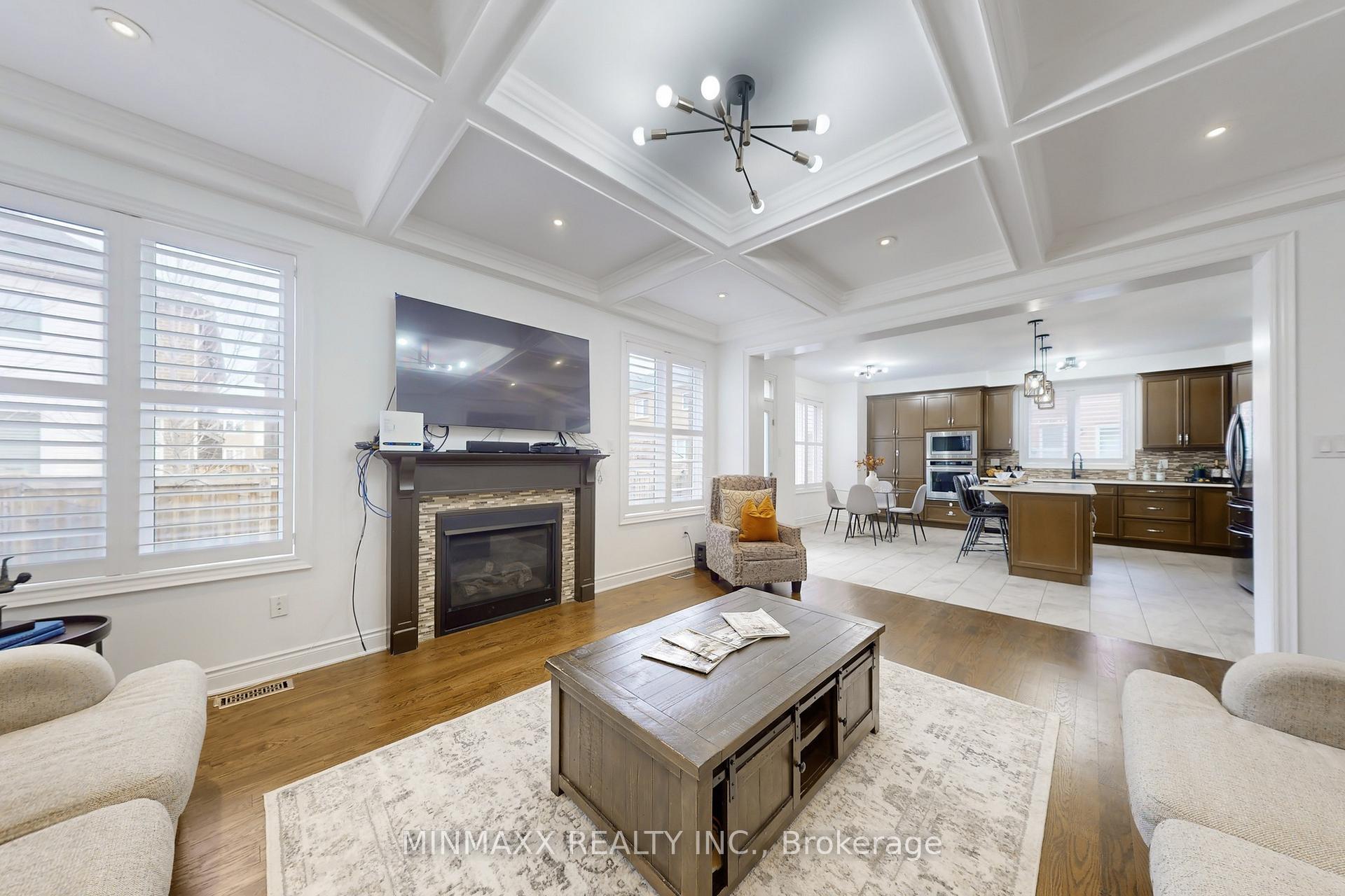 Photo 6 of 1360 Connaught Terrace, Milton, Ford — HOMEH