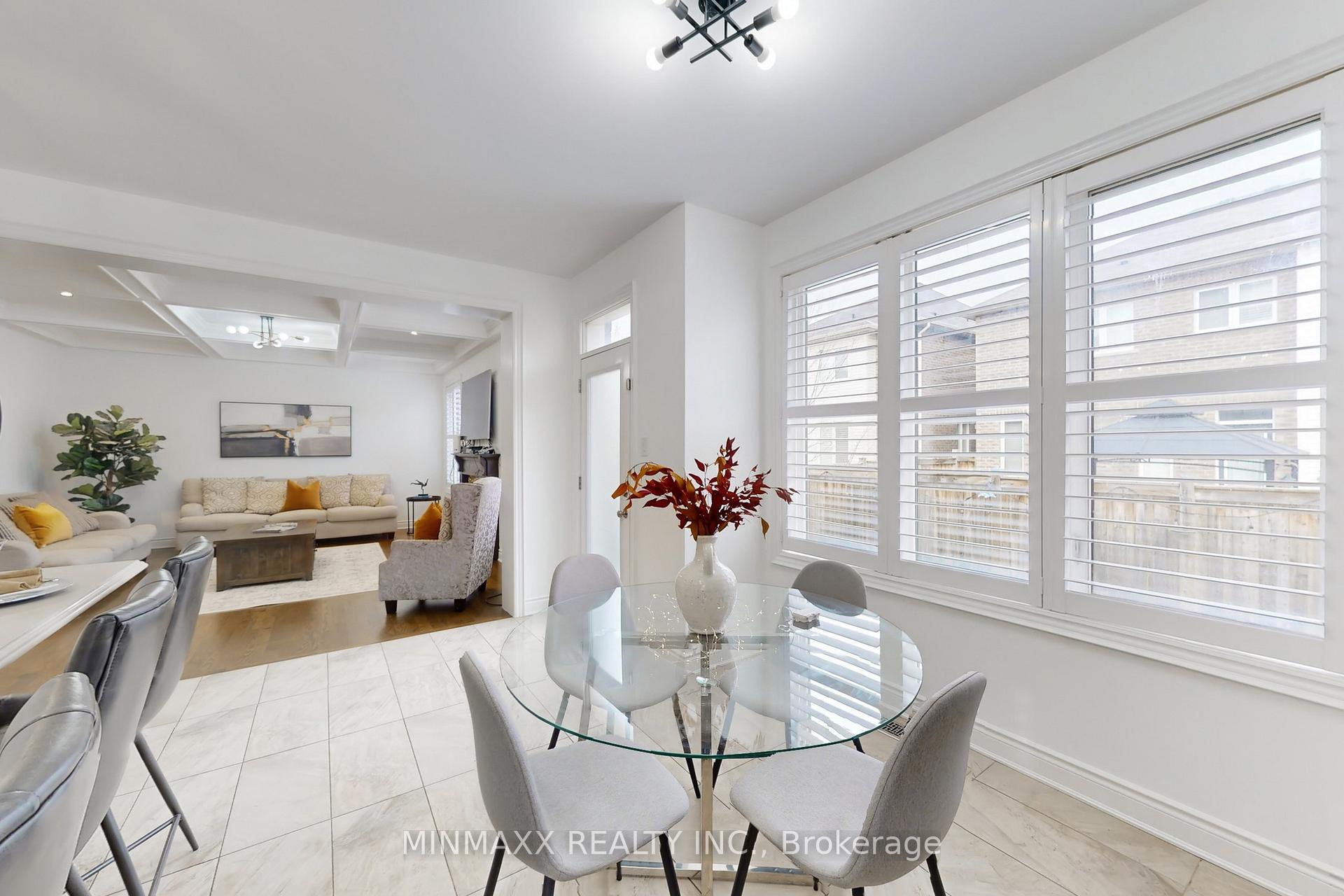 Photo 19 of 1360 Connaught Terrace, Milton, Ford — HOMEH
