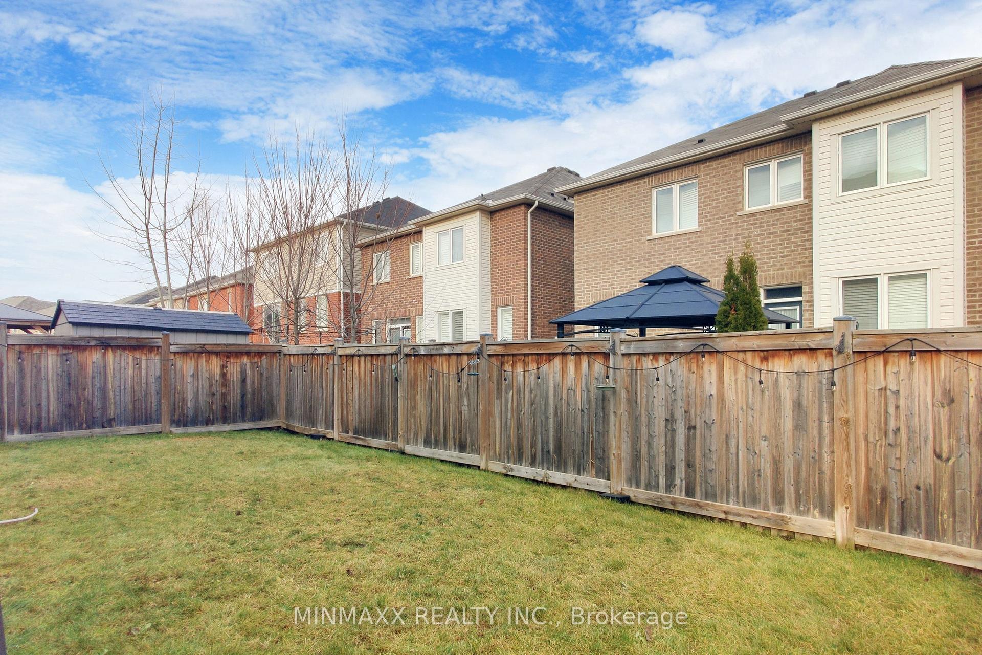 Photo 39 of 1360 Connaught Terrace, Milton, Ford — HOMEH