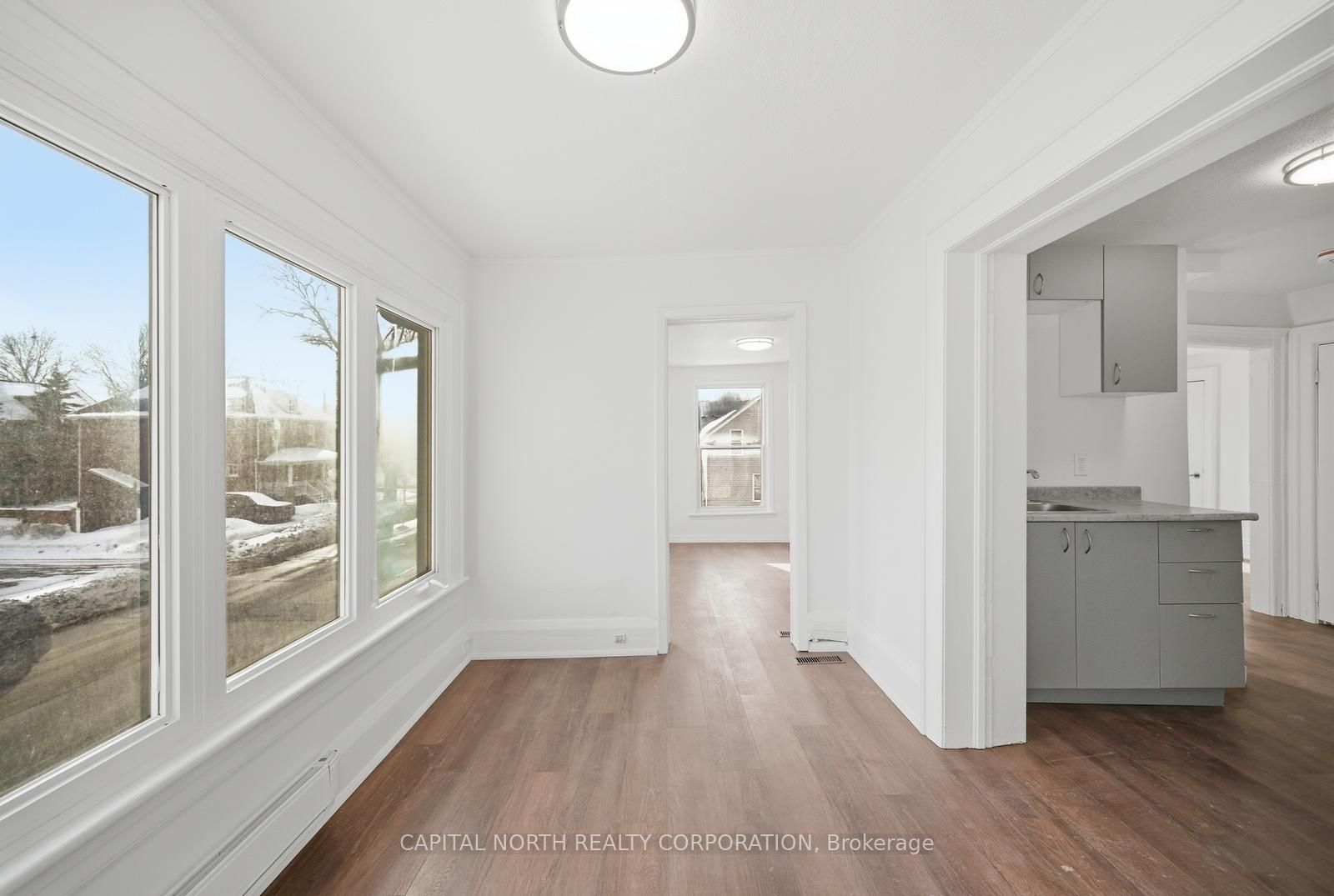 Photo 29 of Unit 1, 104 Wellington Street E, Aurora, Aurora Village — HOMEH
