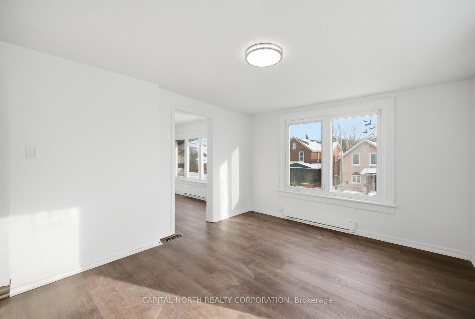 Photo 31 of Unit 1, 104 Wellington Street E, Aurora, Aurora Village — HOMEH