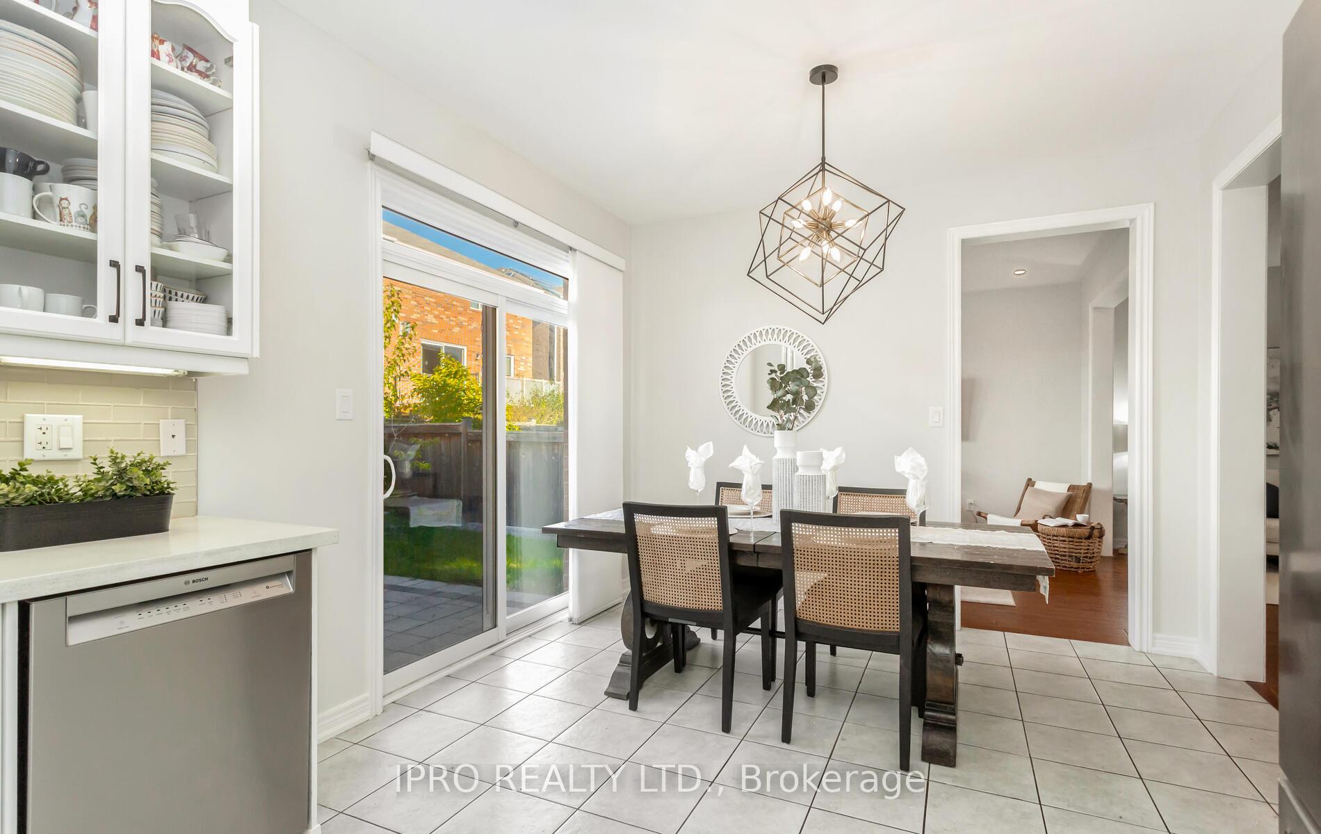 Photo 12 of 447 Harkin Place, Milton, Scott — HOMEH