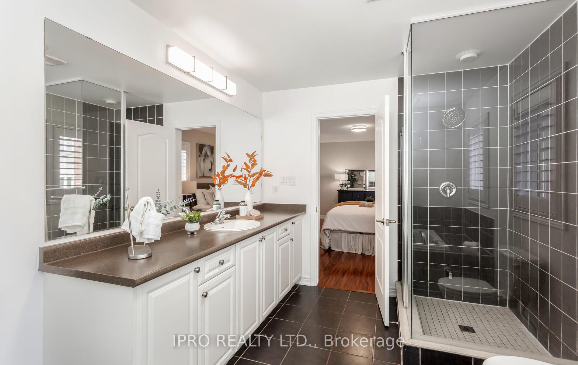 Photo 19 of 447 Harkin Place, Milton, Scott — HOMEH