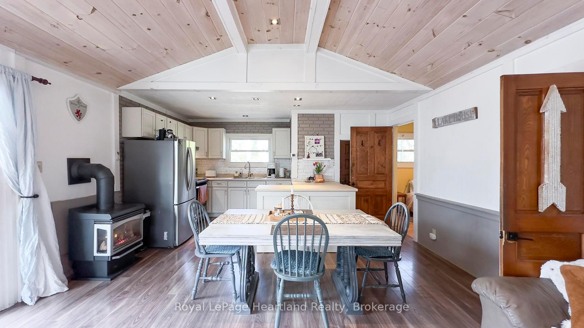 Photo 18 of 74398 Cardinal Court, Bluewater, Stanley — HOMEH