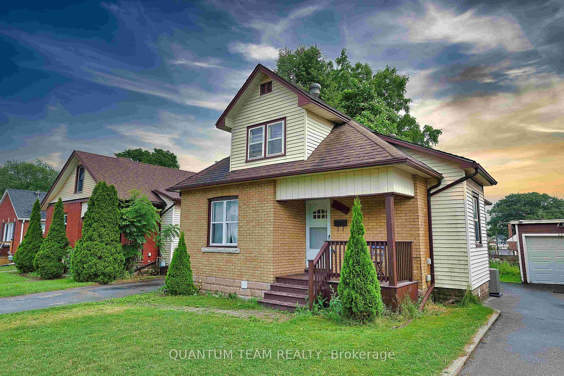 Front of 6462 Barker Street