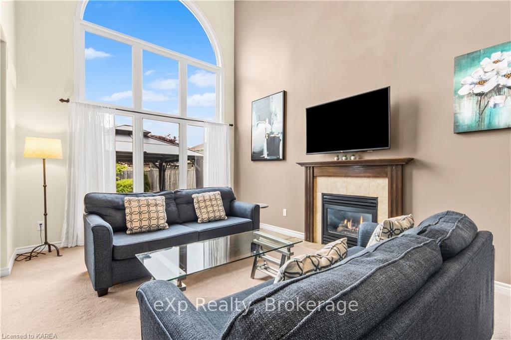 Photo 11 of 397 Cavendish Crescent, Kingston, City Northwest — HOMEH
