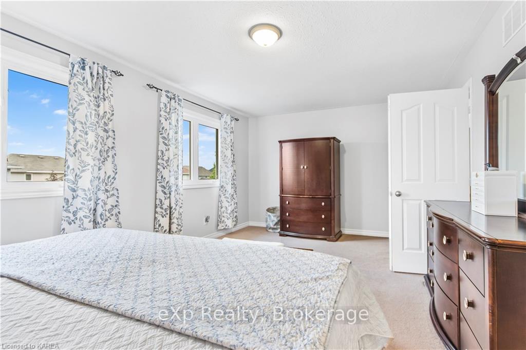Photo 24 of 397 Cavendish Crescent, Kingston, City Northwest — HOMEH