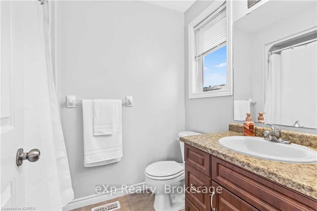 Photo 30 of 397 Cavendish Crescent, Kingston, City Northwest — HOMEH