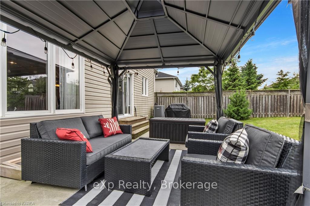 Photo 44 of 397 Cavendish Crescent, Kingston, City Northwest — HOMEH