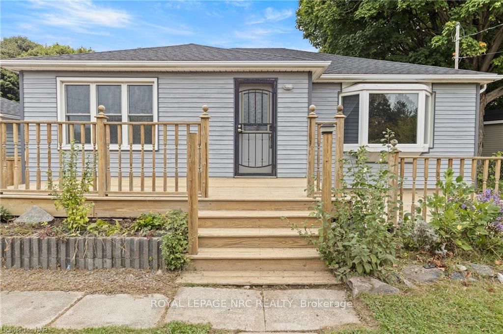 Front of 5648 Royal Manor Drive