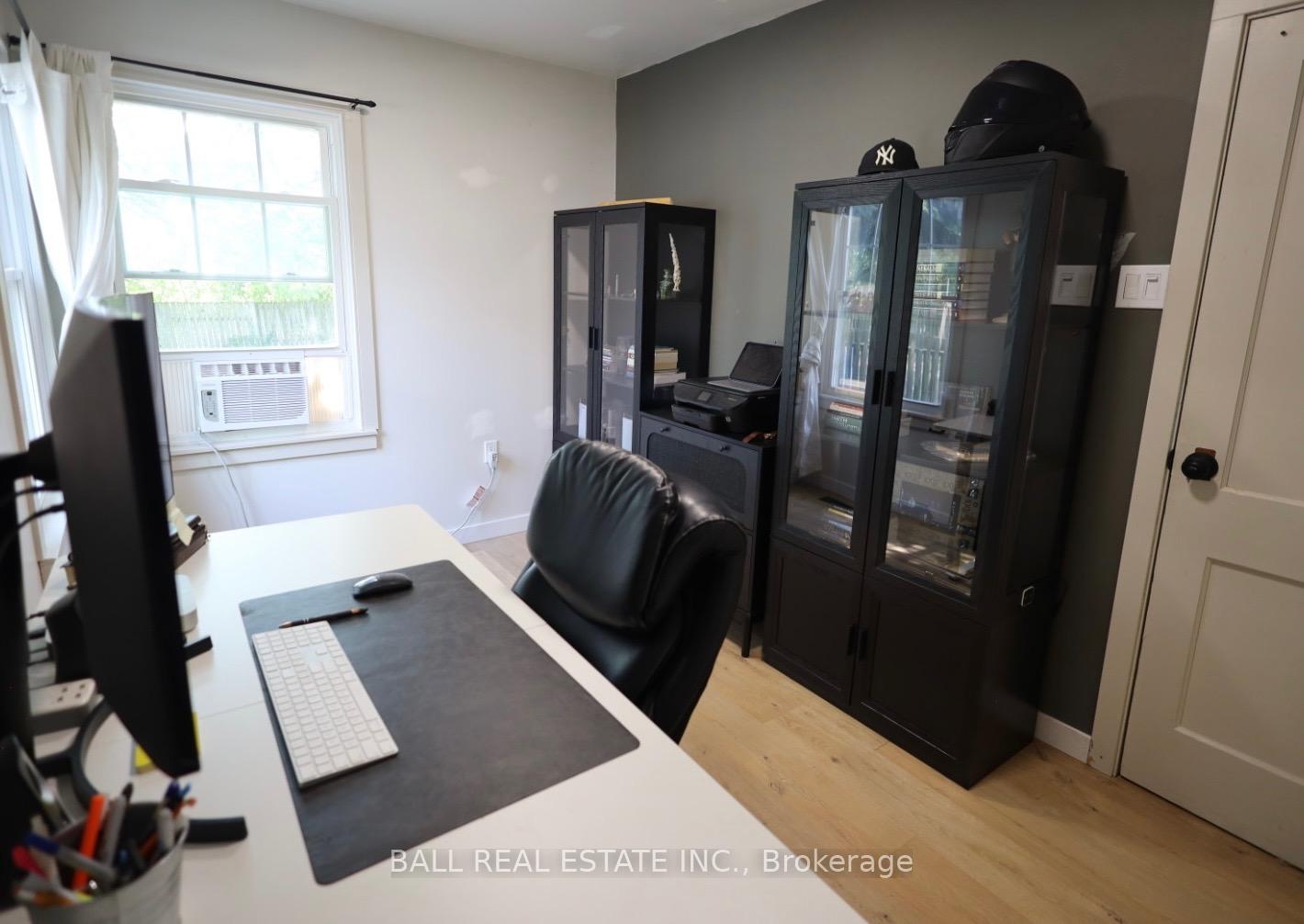 Photo 24 of 542 Sidney Street, Belleville, Belleville Ward — HOMEH