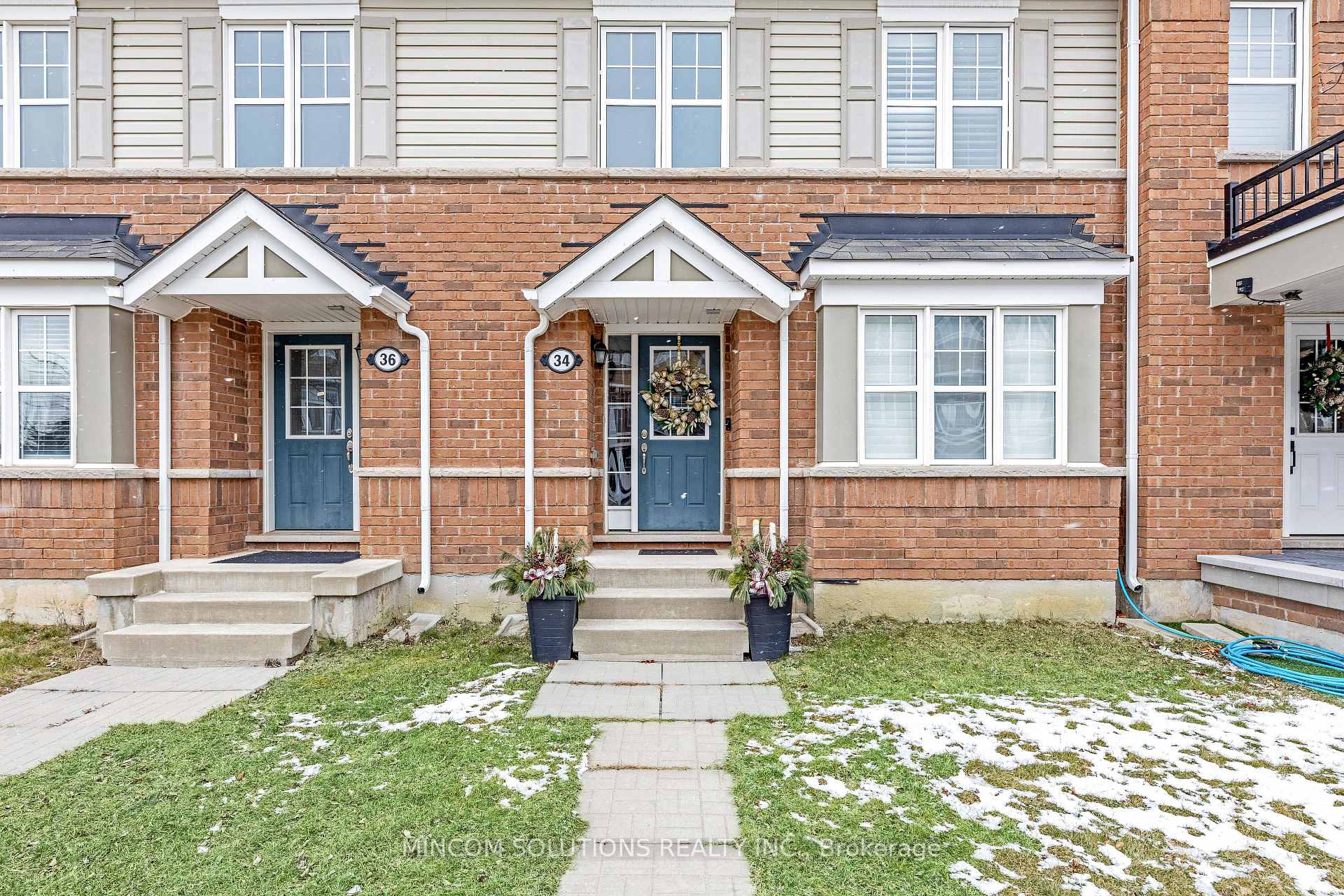 Photo 2 of 34 Tight Court, Milton, Willmott — HOMEH