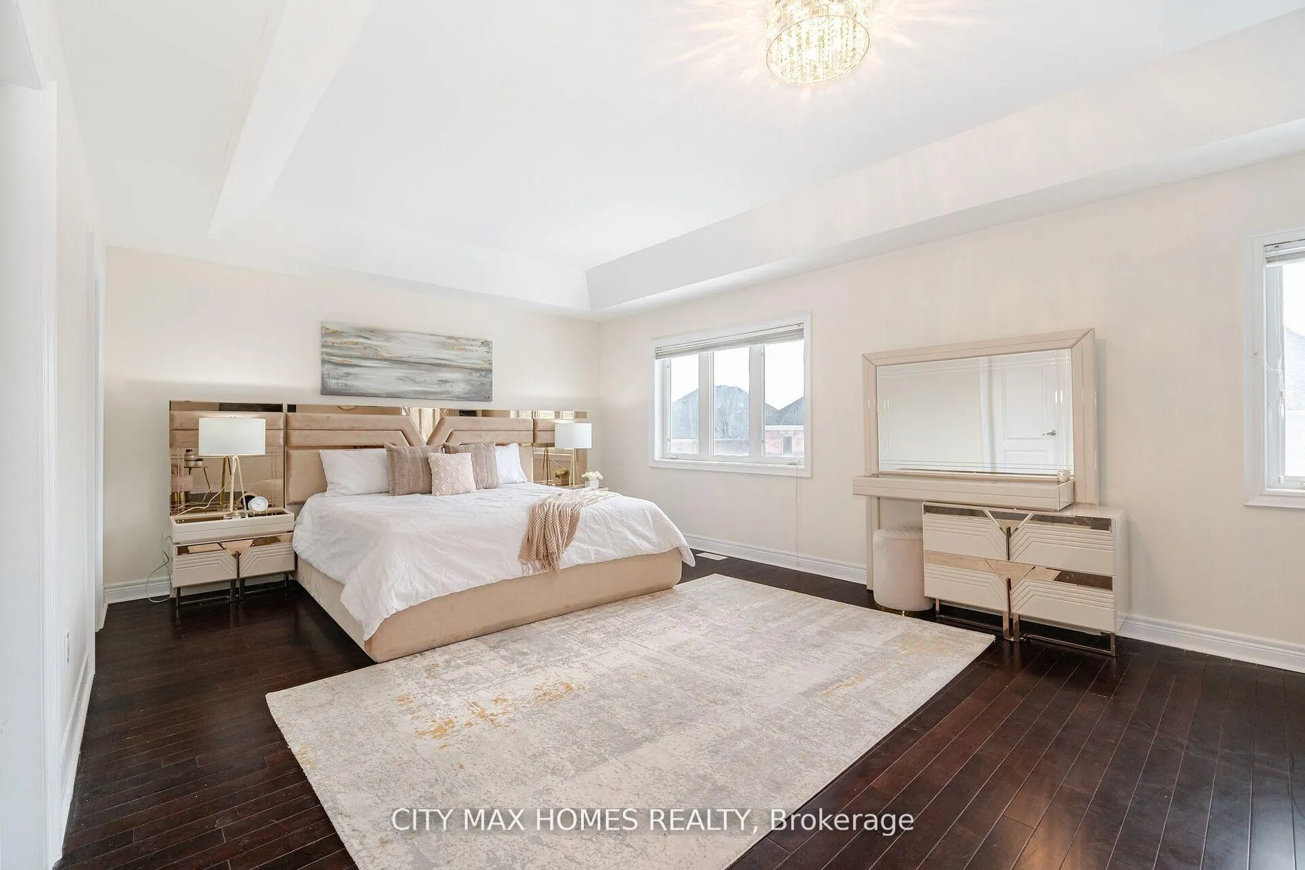 Photo 24 of 57 Beacon Hill Drive, Brampton, Credit Valley — HOMEH