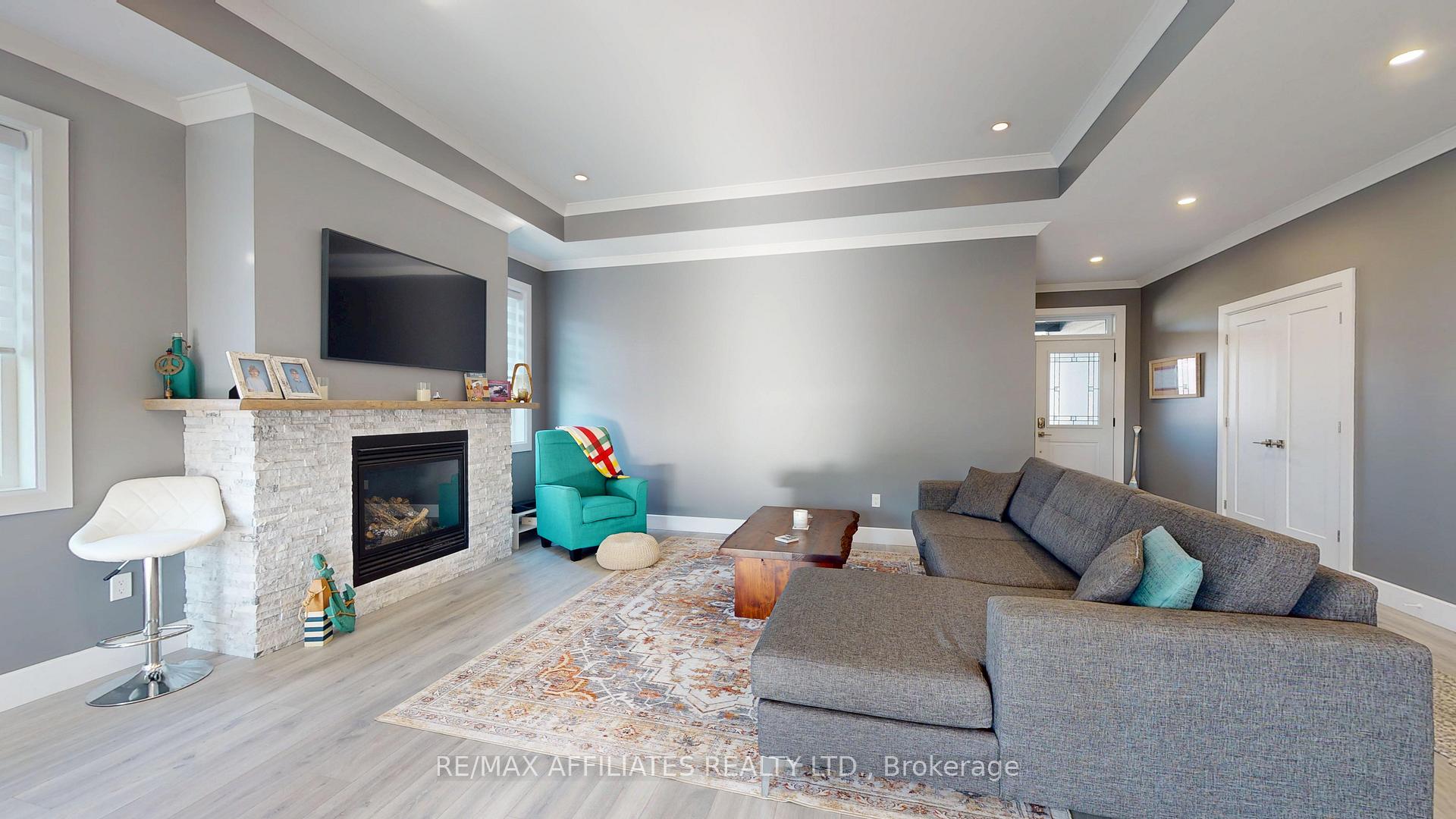 Photo 14 of 1066 Shearer Drive, Brockville — HOMEH