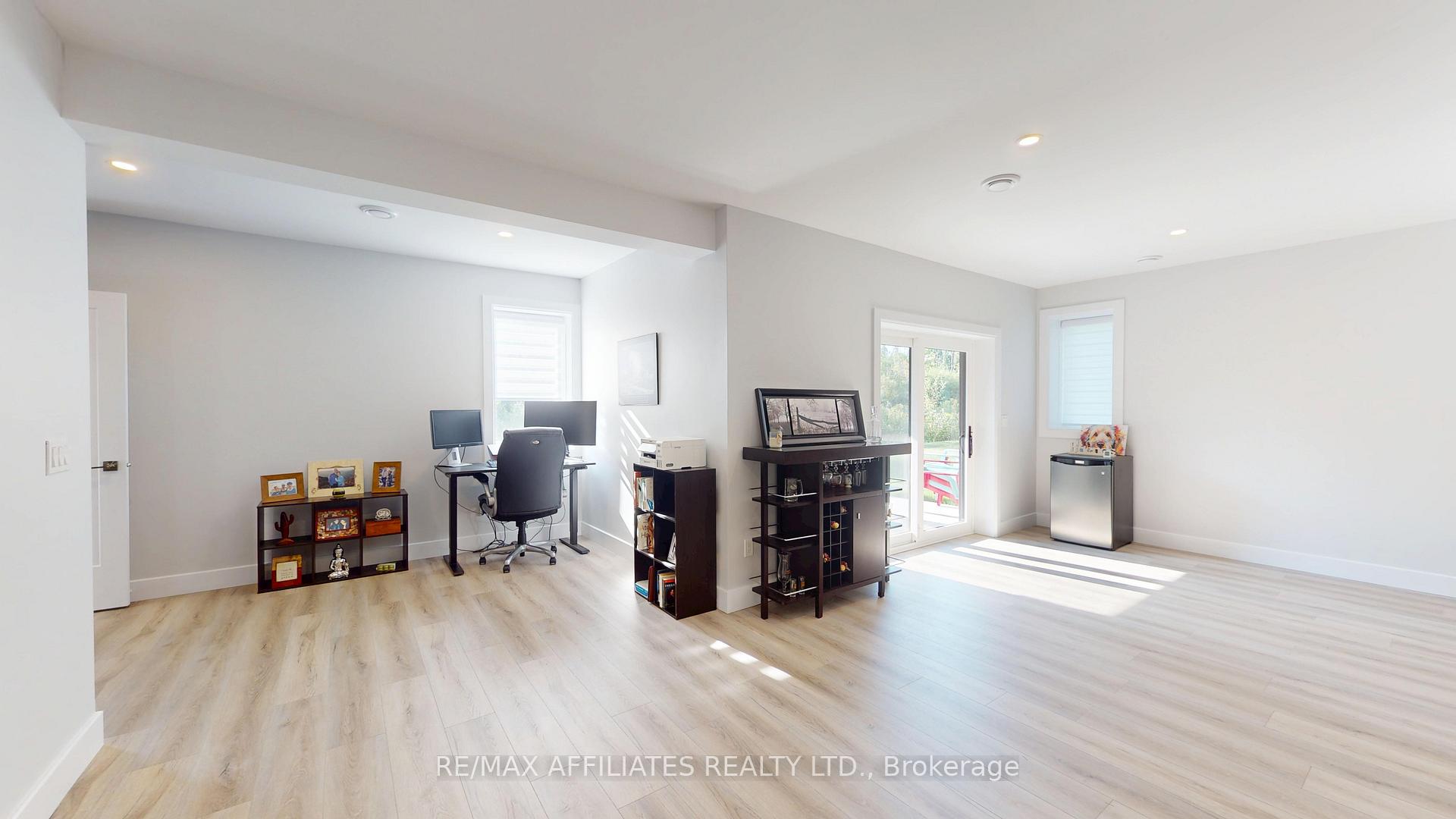 Photo 26 of 1066 Shearer Drive, Brockville — HOMEH