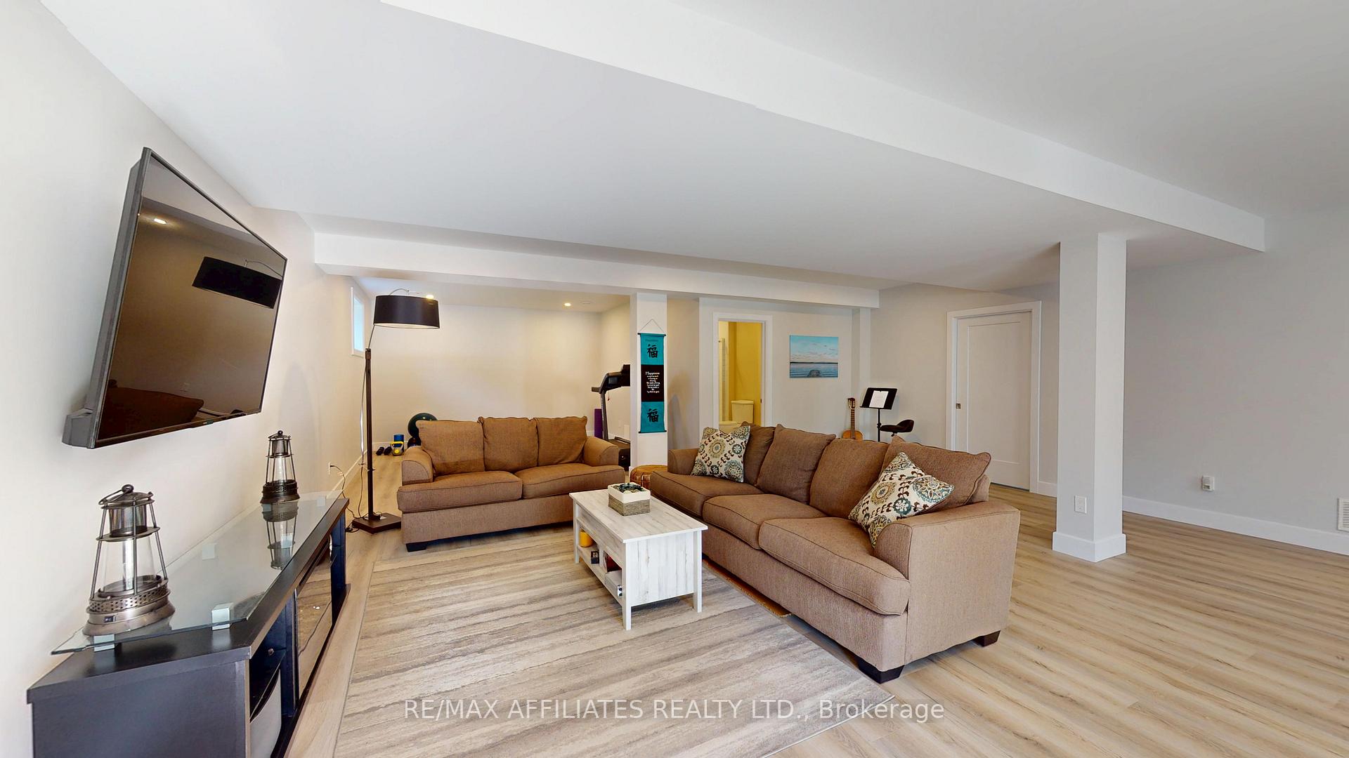 Photo 20 of 1066 Shearer Drive, Brockville — HOMEH