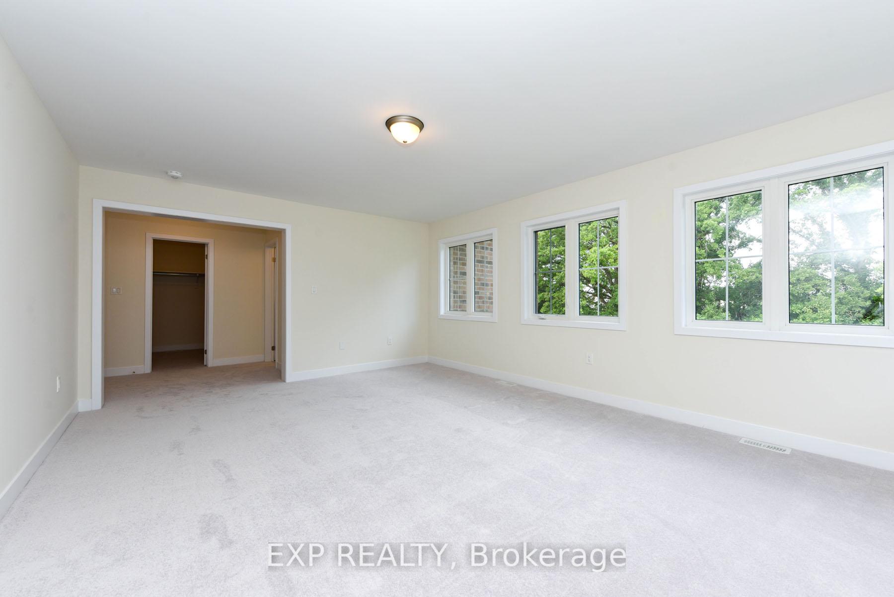 Photo 8 of 1431 wellwood Terrace, Milton, Cobban — HOMEH