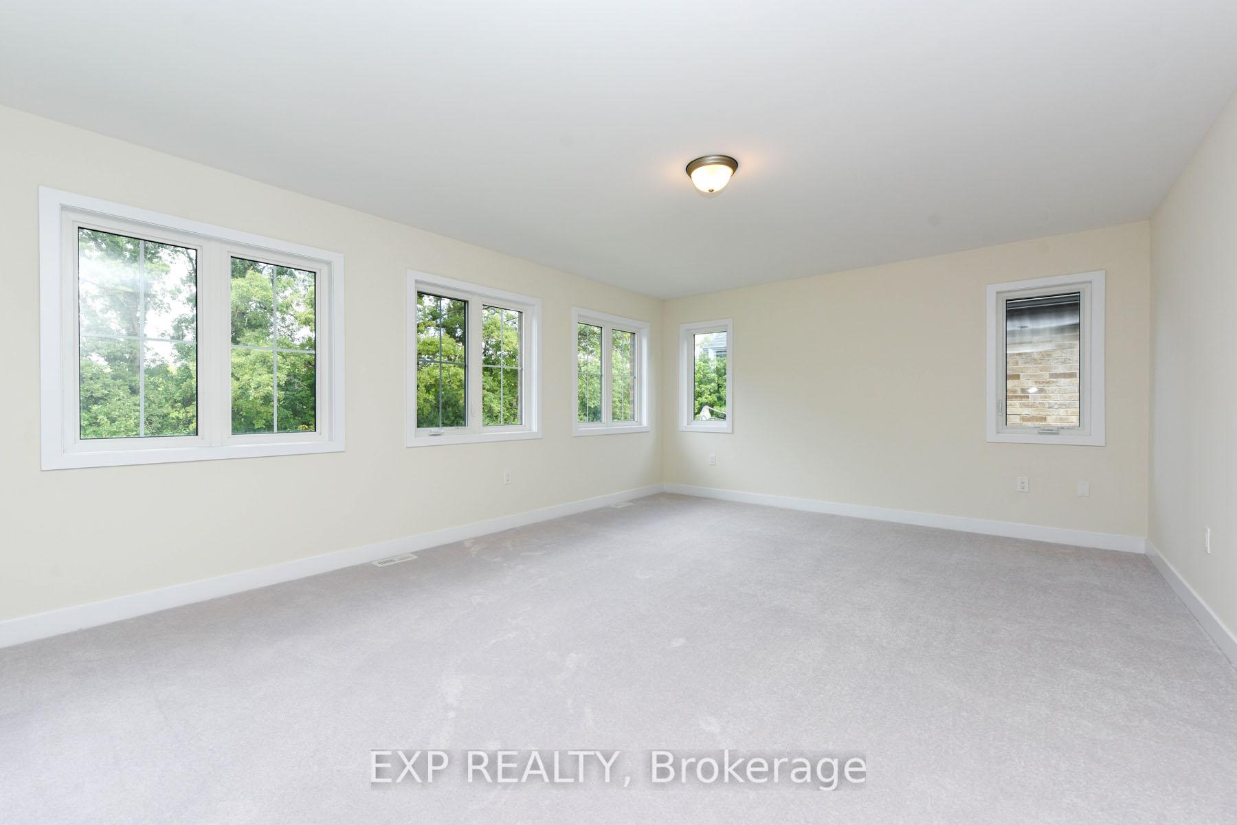 Photo 9 of 1431 wellwood Terrace, Milton, Cobban — HOMEH