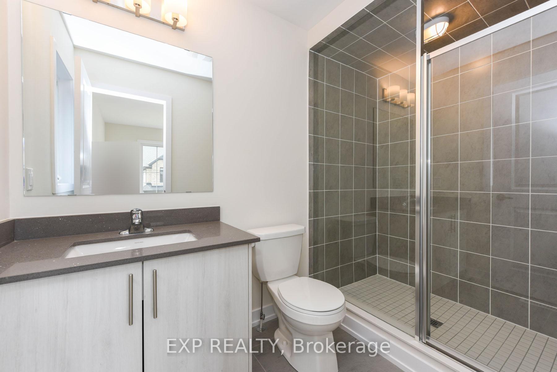 Photo 14 of 1431 wellwood Terrace, Milton, Cobban — HOMEH