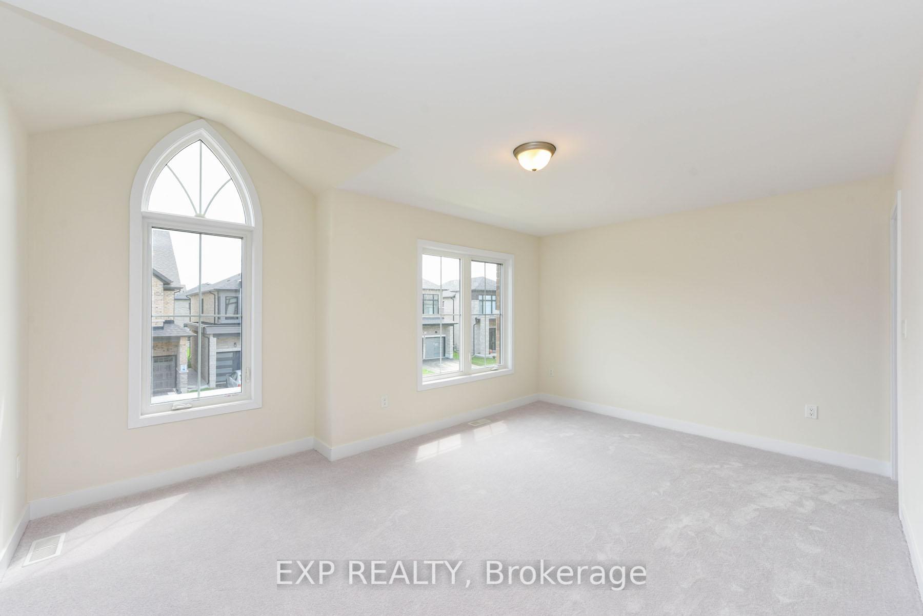 Photo 16 of 1431 wellwood Terrace, Milton, Cobban — HOMEH