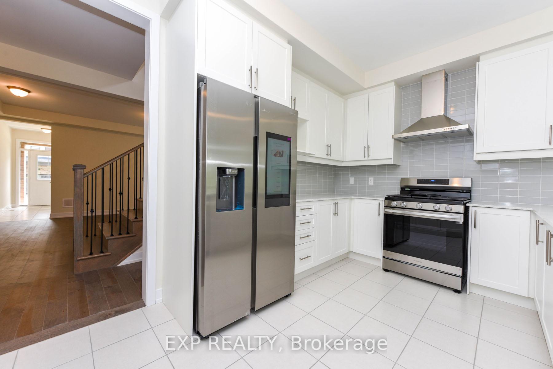 Photo 24 of 1431 wellwood Terrace, Milton, Cobban — HOMEH