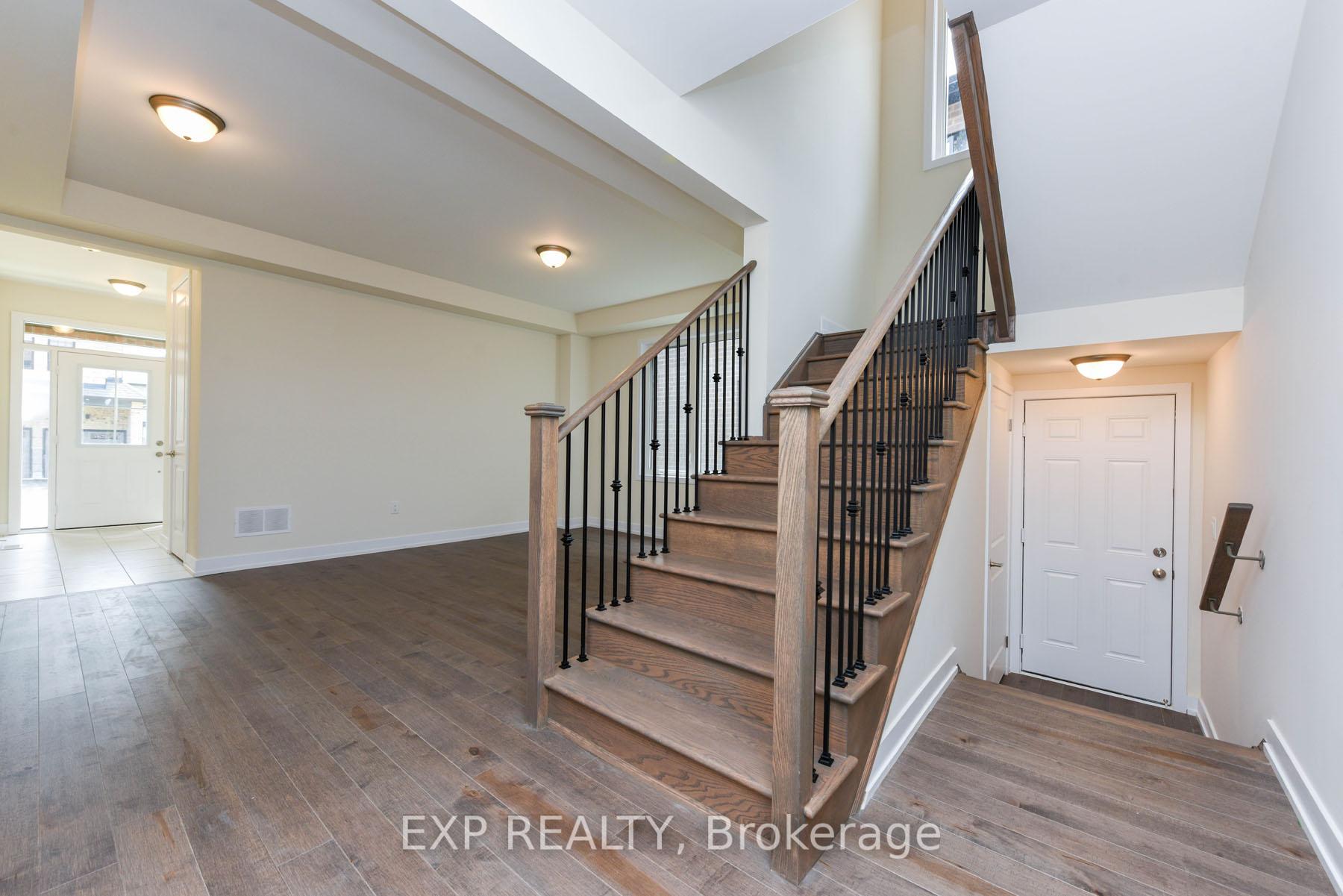 Photo 31 of 1431 wellwood Terrace, Milton, Cobban — HOMEH