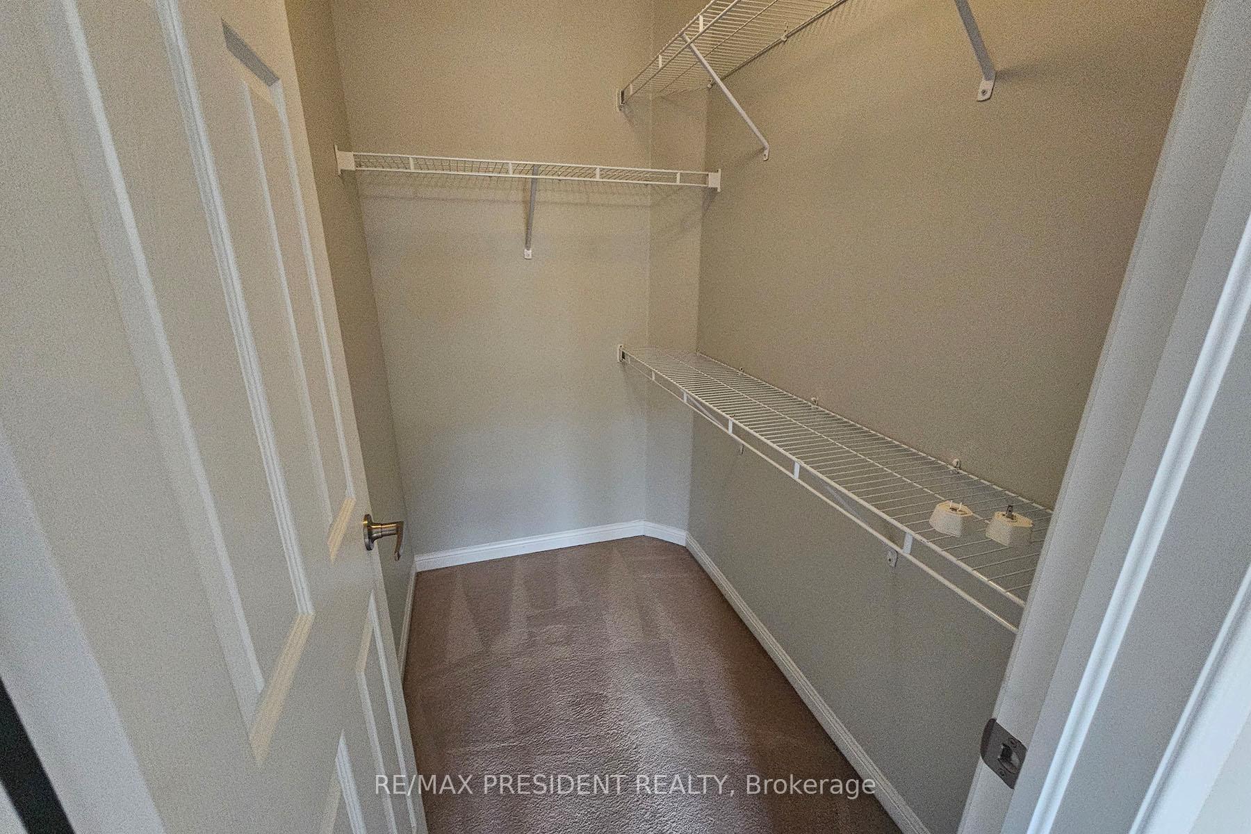 Photo 15 of 1008 Timmer Place, Milton, Willmott — HOMEH