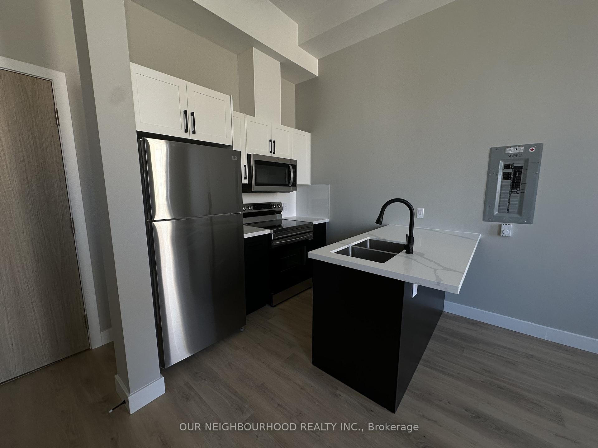 Front of Unit 202, 51 King Street W