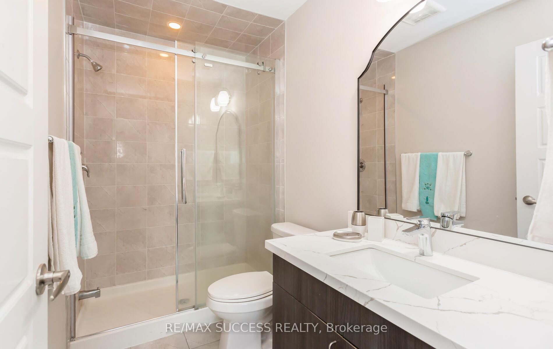 Photo 18 of 622 laking Terrace, Milton, Clarke — HOMEH