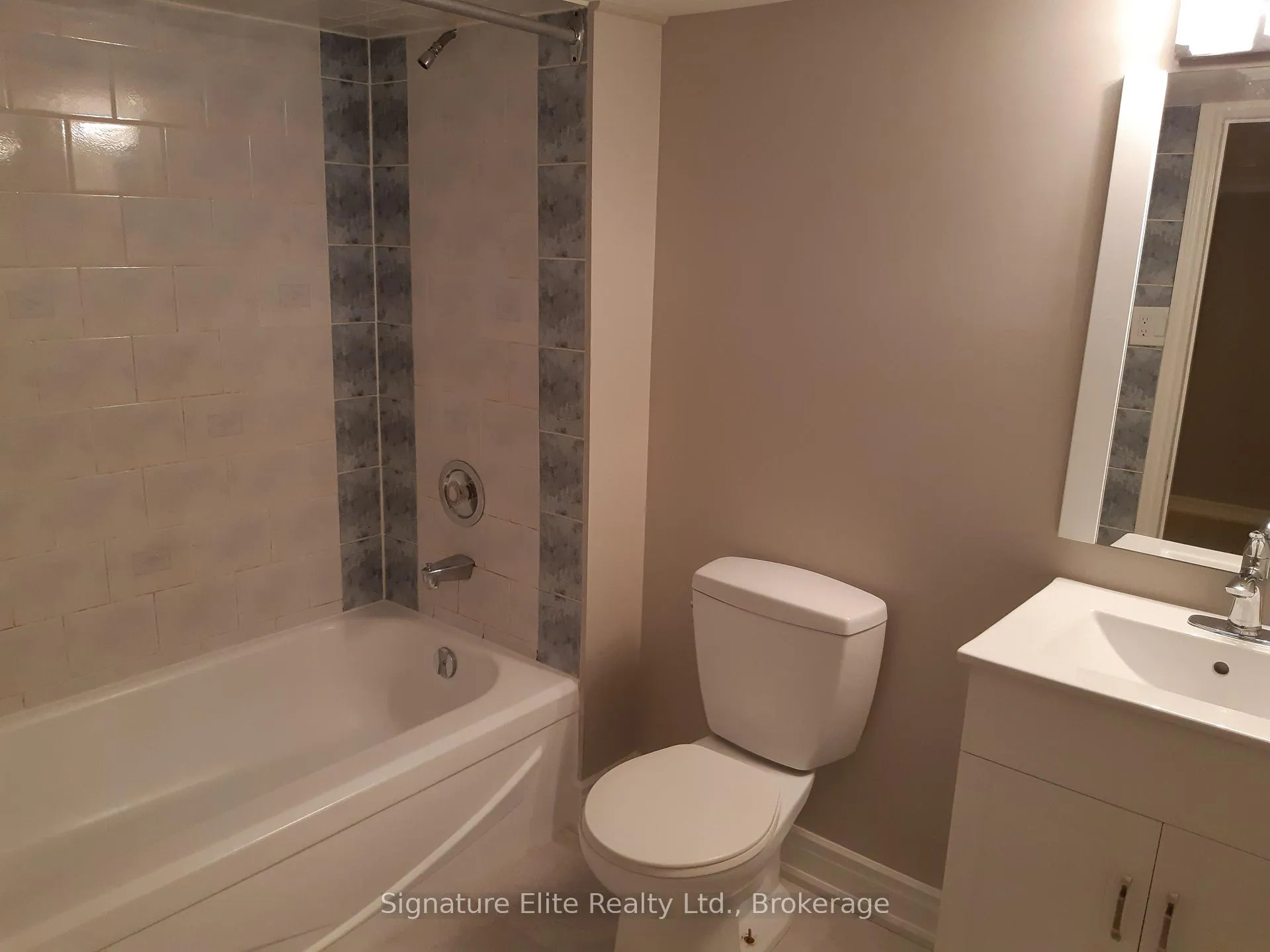 Photo 13 of Unit Bsmt, 239 Lambton Avenue, Toronto, Rockcliffe-Smythe — HOMEH