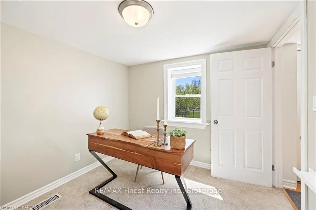 Photo 17 of 2232 Woodburn Road, Kingston, City North of 401 — HOMEH