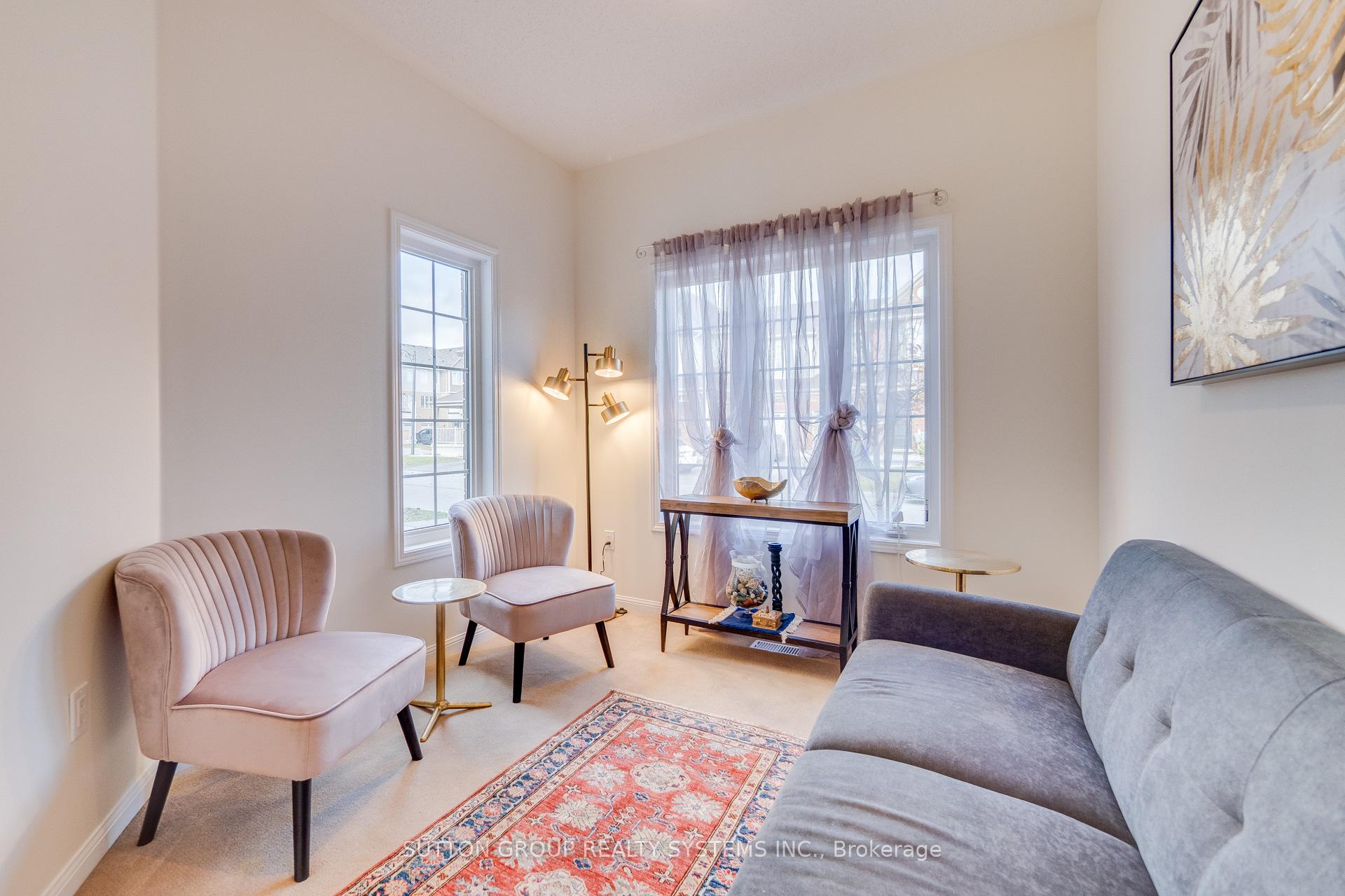 Photo 4 of 299 Mortimer Crescent, Milton, Harrison — HOMEH