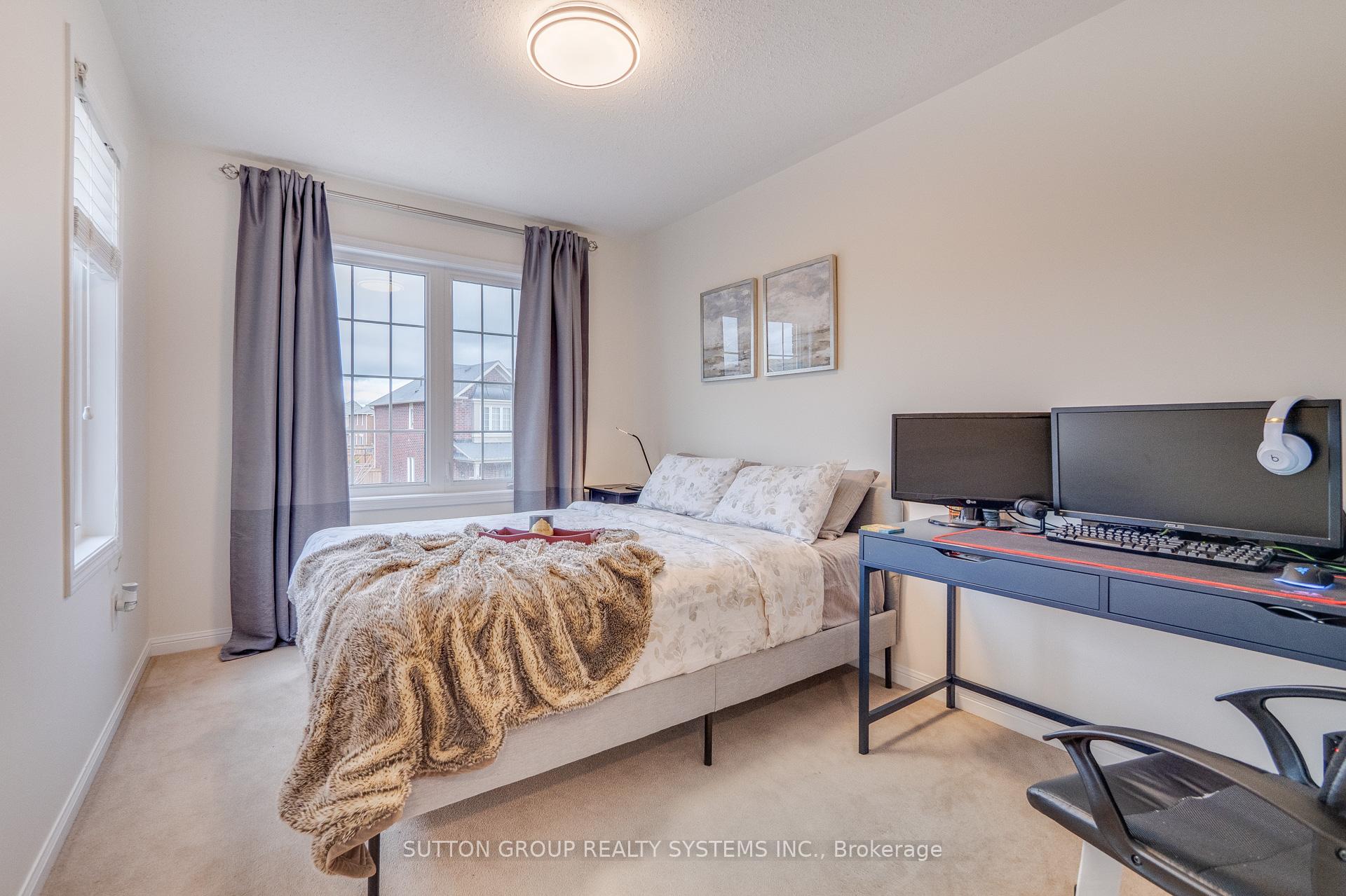 Photo 27 of 299 Mortimer Crescent, Milton, Harrison — HOMEH