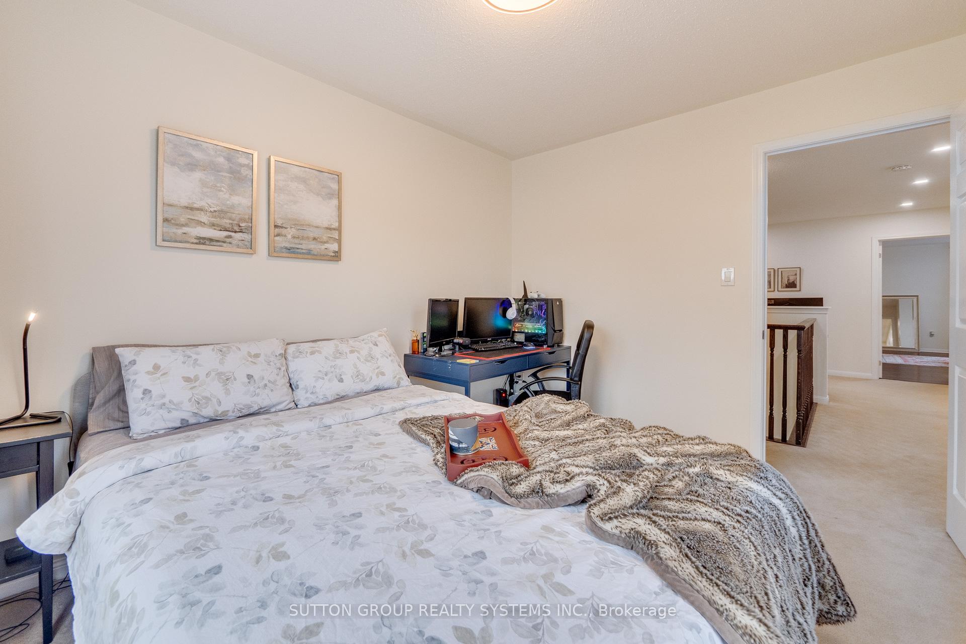 Photo 28 of 299 Mortimer Crescent, Milton, Harrison — HOMEH