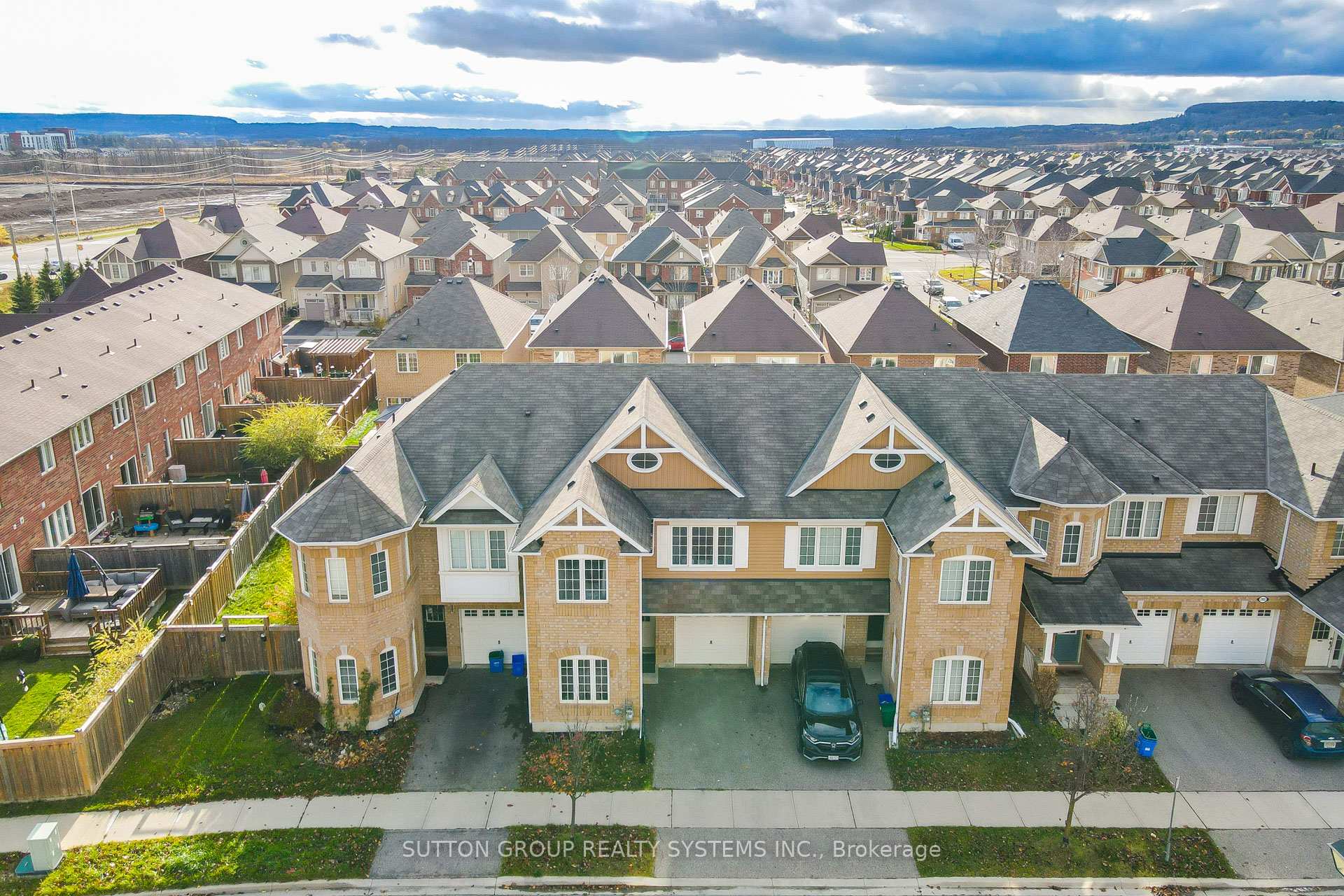 Photo 40 of 299 Mortimer Crescent, Milton, Harrison — HOMEH