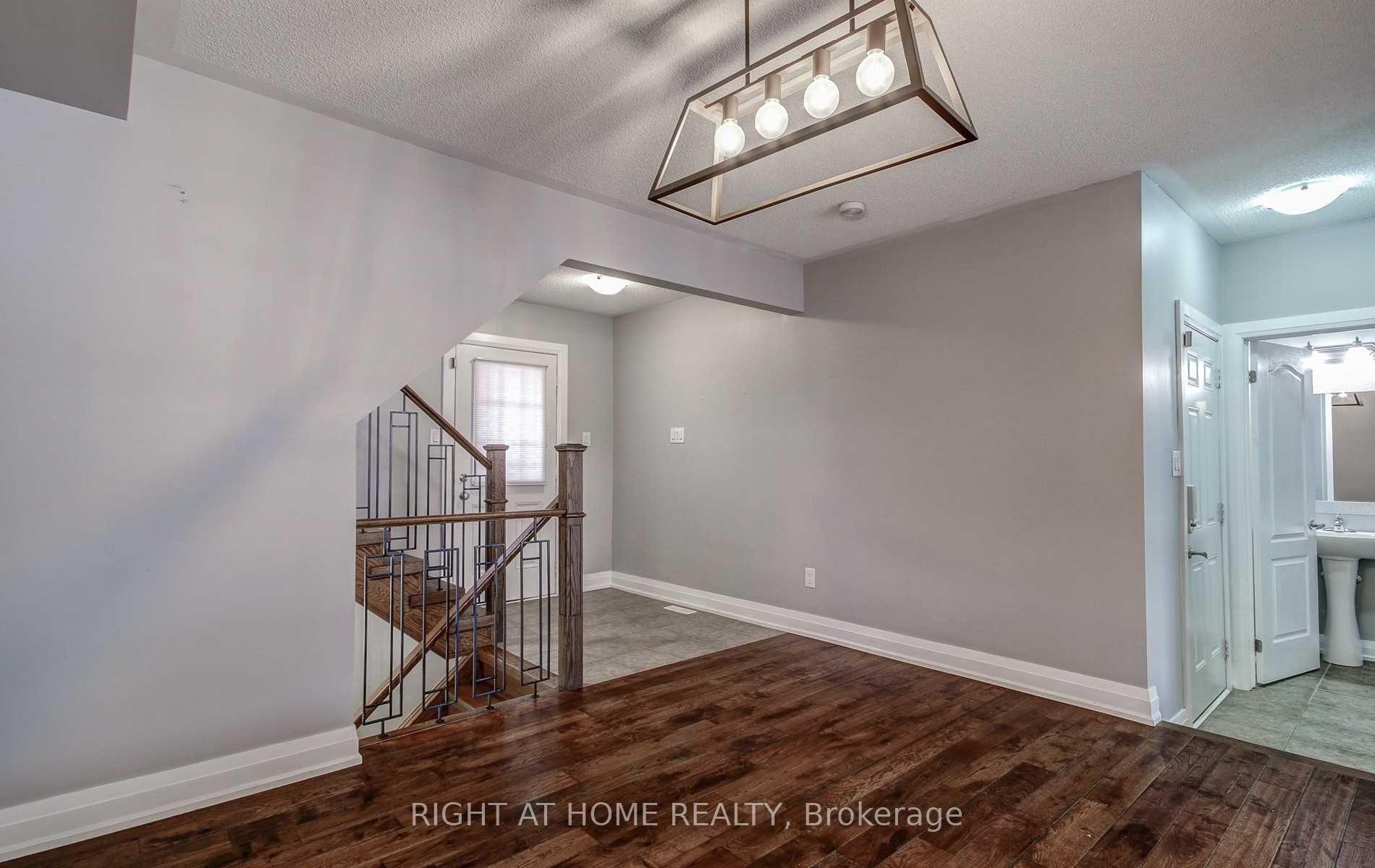 Photo 9 of 288 Woodley Crescent, Milton, Willmott — HOMEH