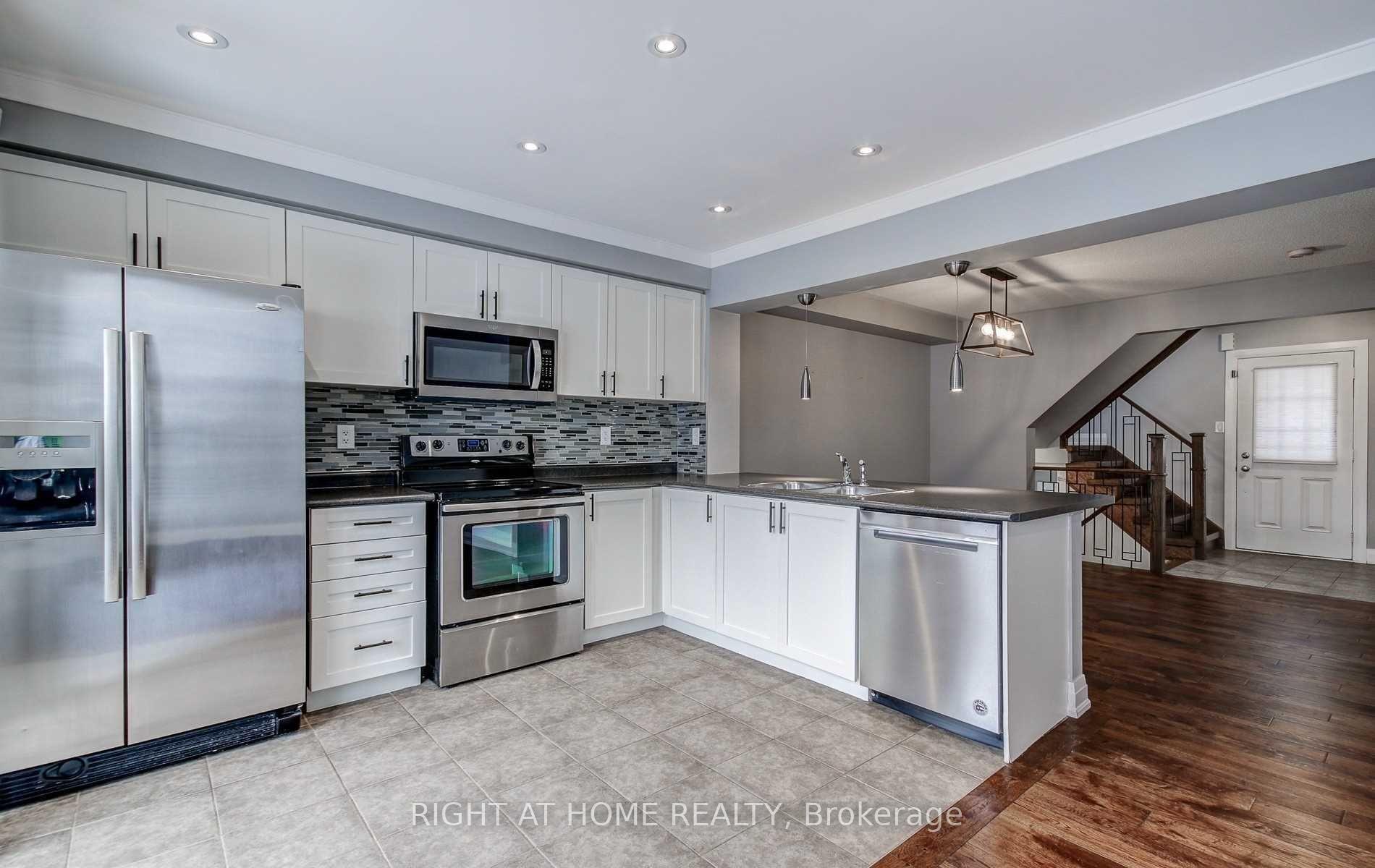 Photo 16 of 288 Woodley Crescent, Milton, Willmott — HOMEH