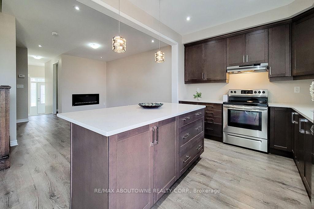 Photo 17 of 895 Ash Gate, Milton, Cobban — HOMEH