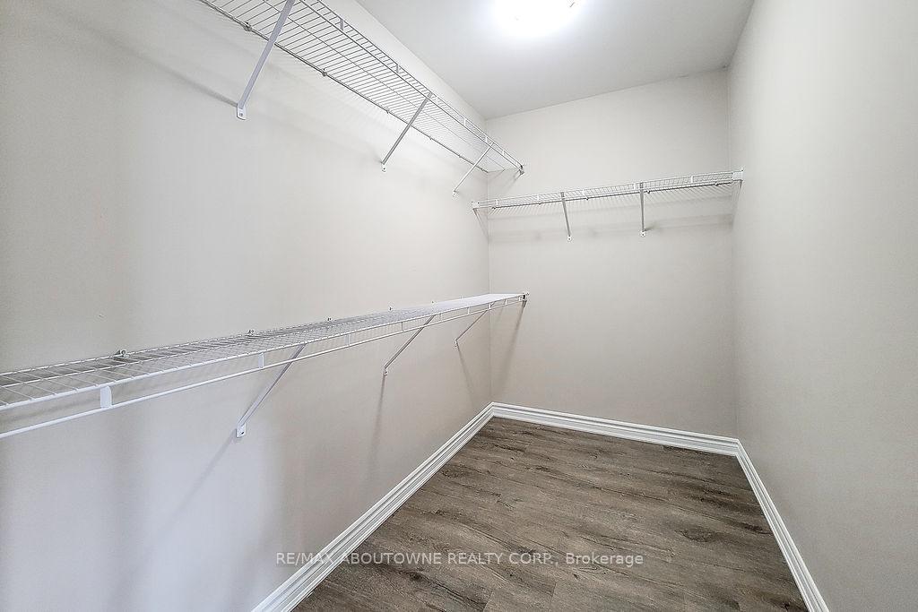Photo 30 of 895 Ash Gate, Milton, Cobban — HOMEH