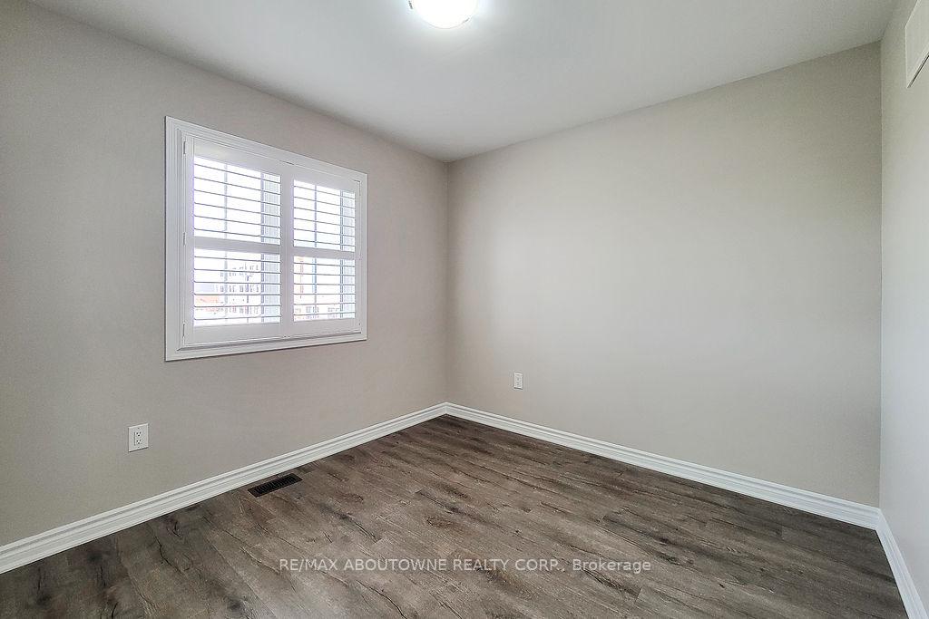 Photo 34 of 895 Ash Gate, Milton, Cobban — HOMEH