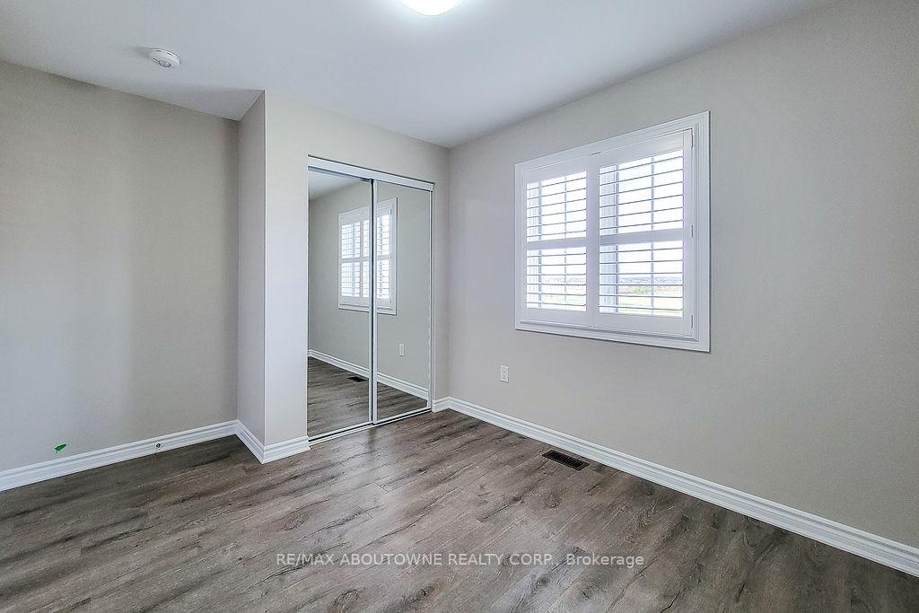 Photo 35 of 895 Ash Gate, Milton, Cobban — HOMEH