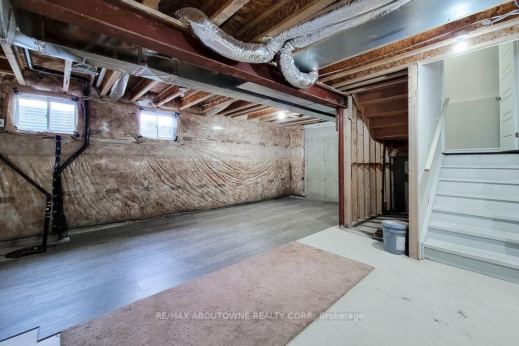 Photo 38 of 895 Ash Gate, Milton, Cobban — HOMEH