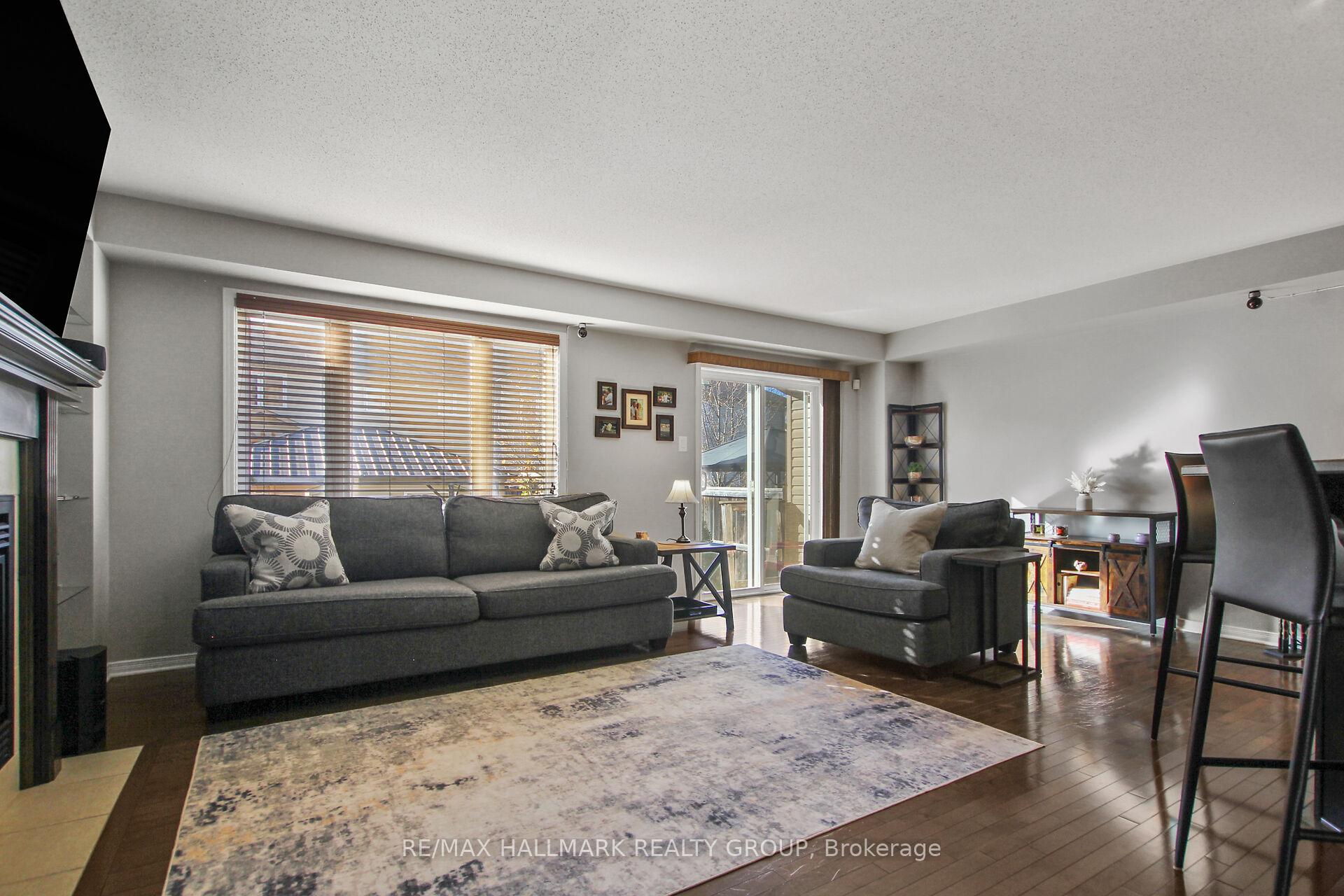 Photo 7 of 504 Fordell Avenue, Ottawa, Kanata - Morgan's Grant/South March — HOMEH
